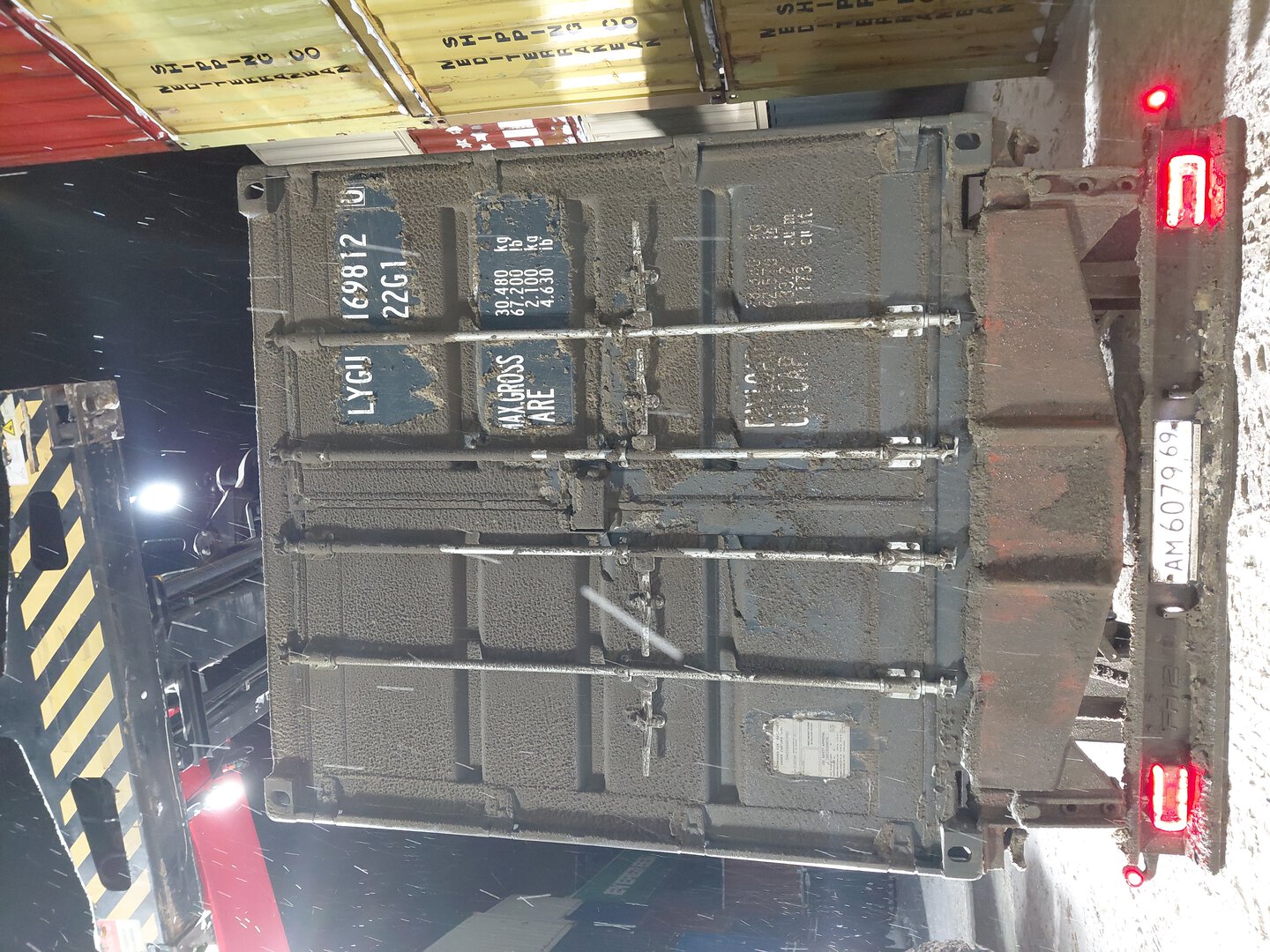 Морской контейнер LYGU1698120