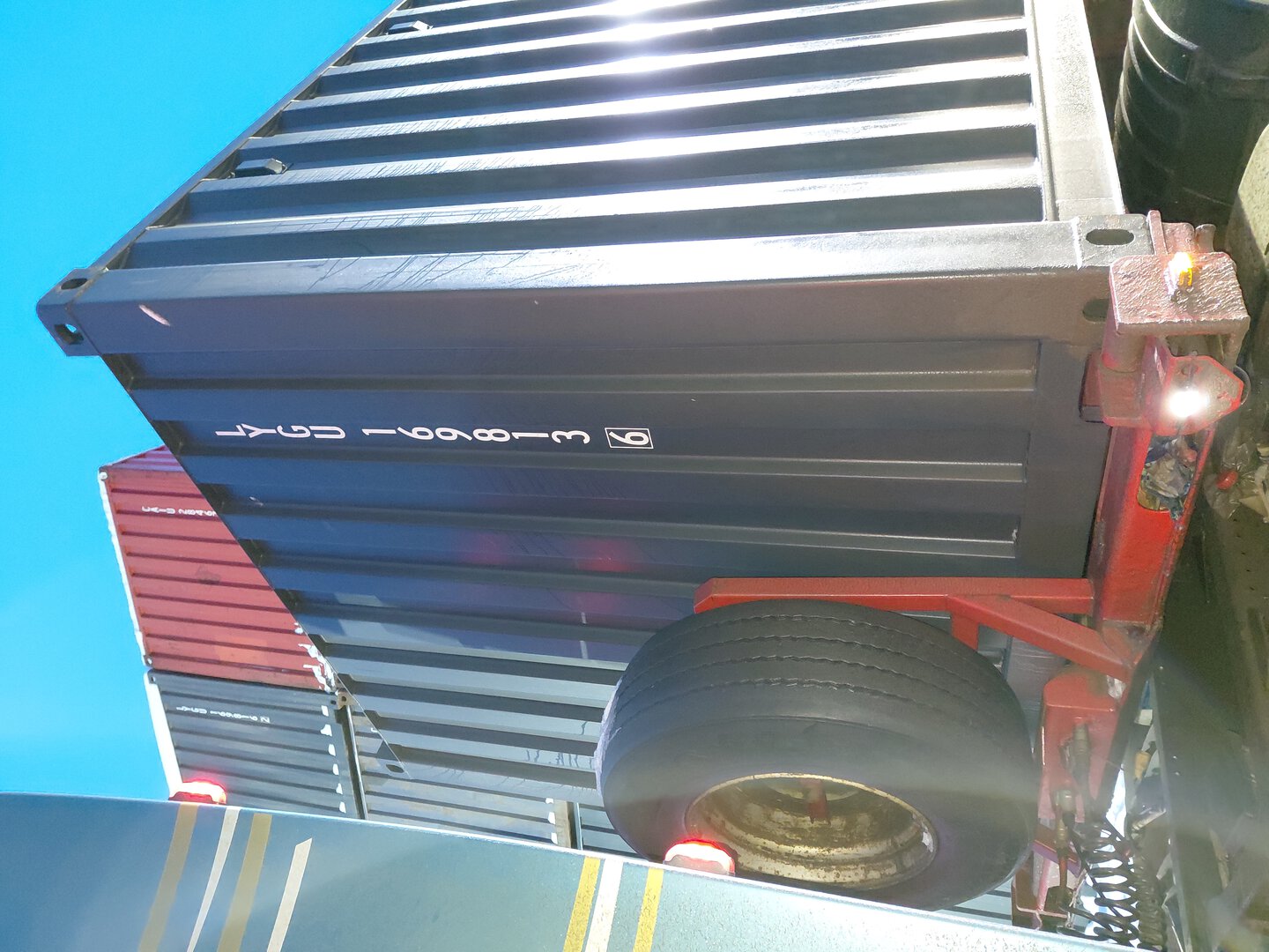 Морской контейнер LYGU1698136