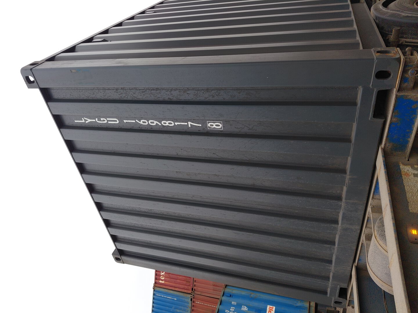 Морской контейнер LYGU1698178