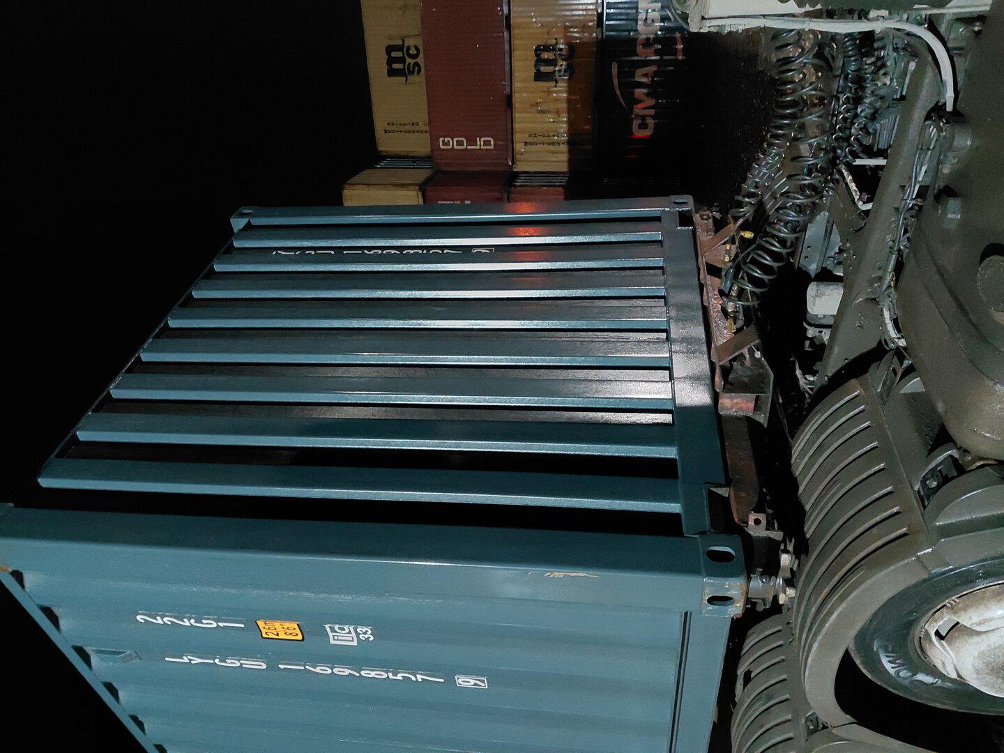 Морской контейнер LYGU1698579