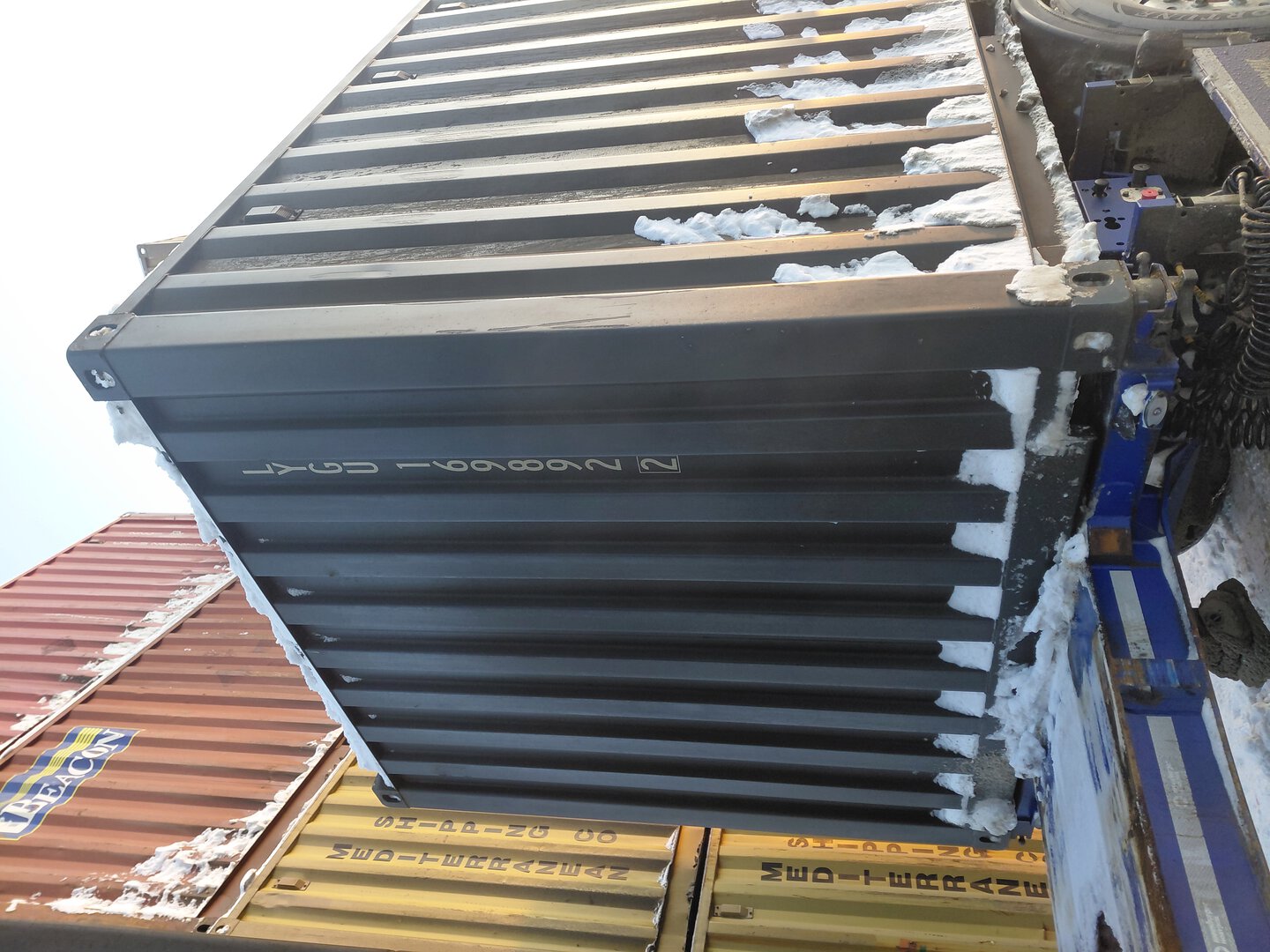 Морской контейнер LYGU1698922