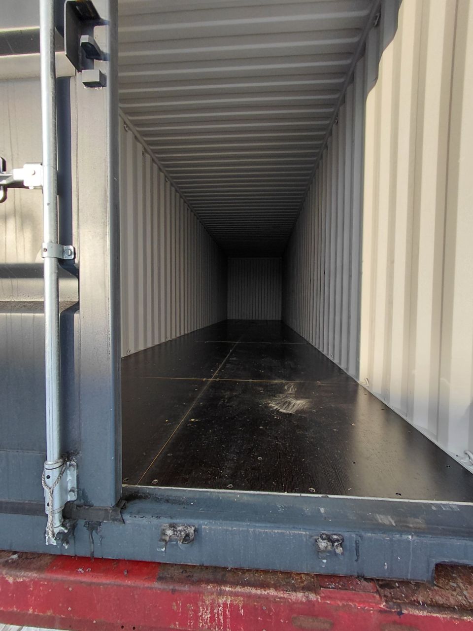 Морской контейнер LYGU1702616