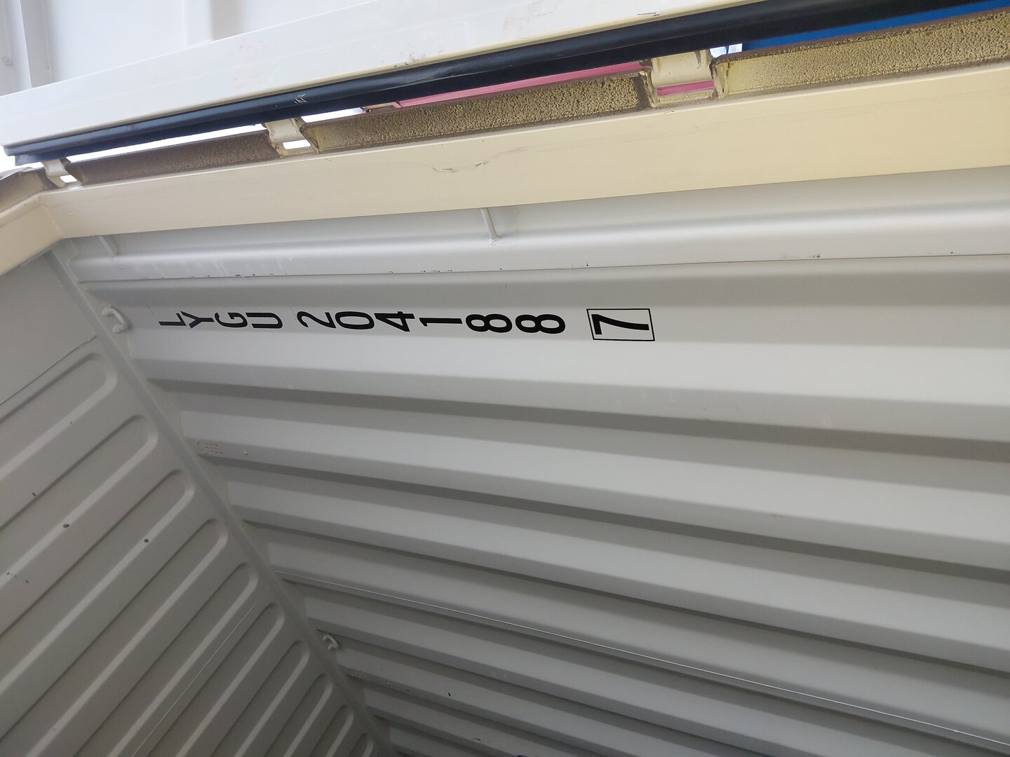 Морской контейнер LYGU2041887