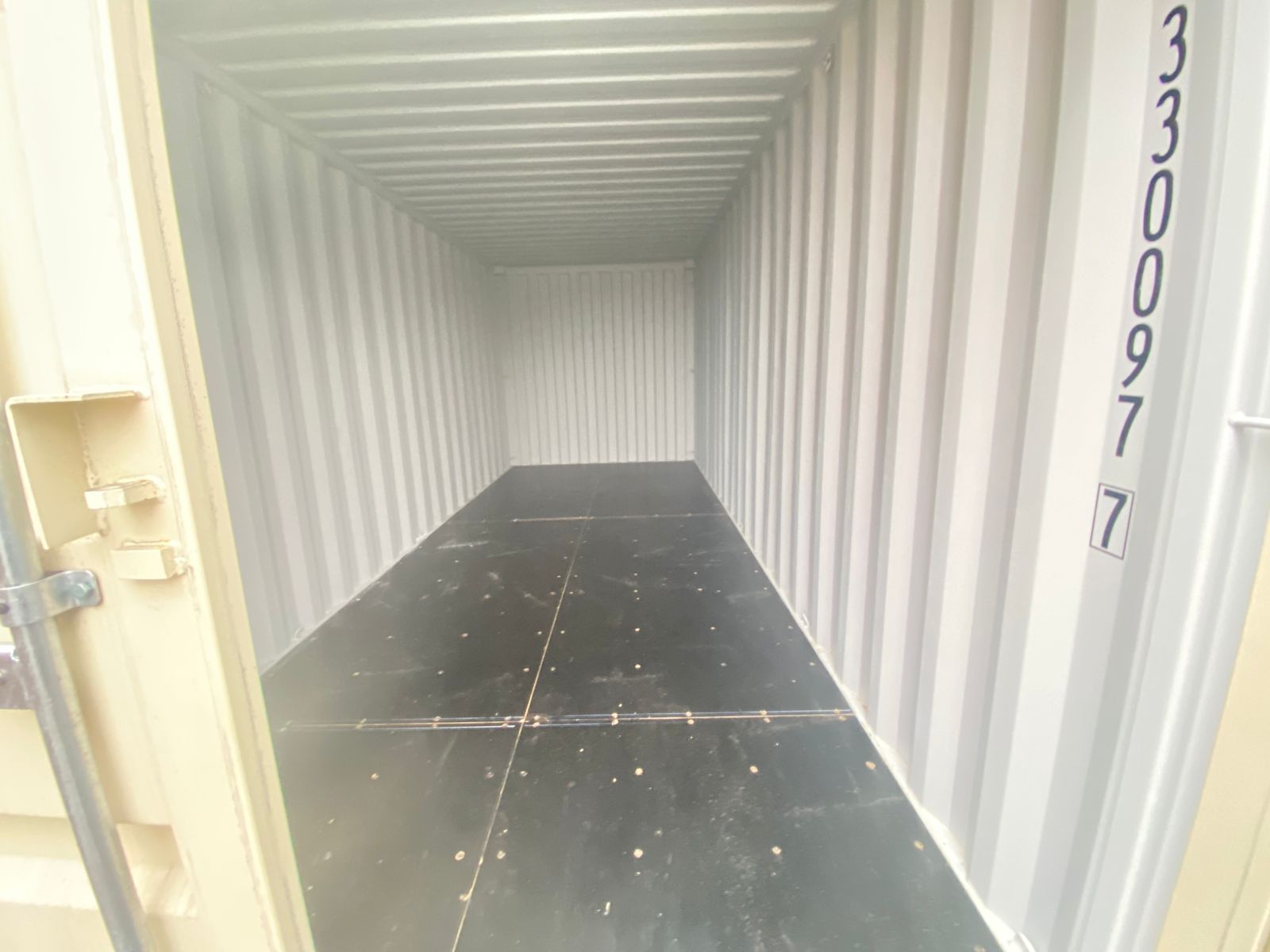 Морской контейнер LYGU3300977