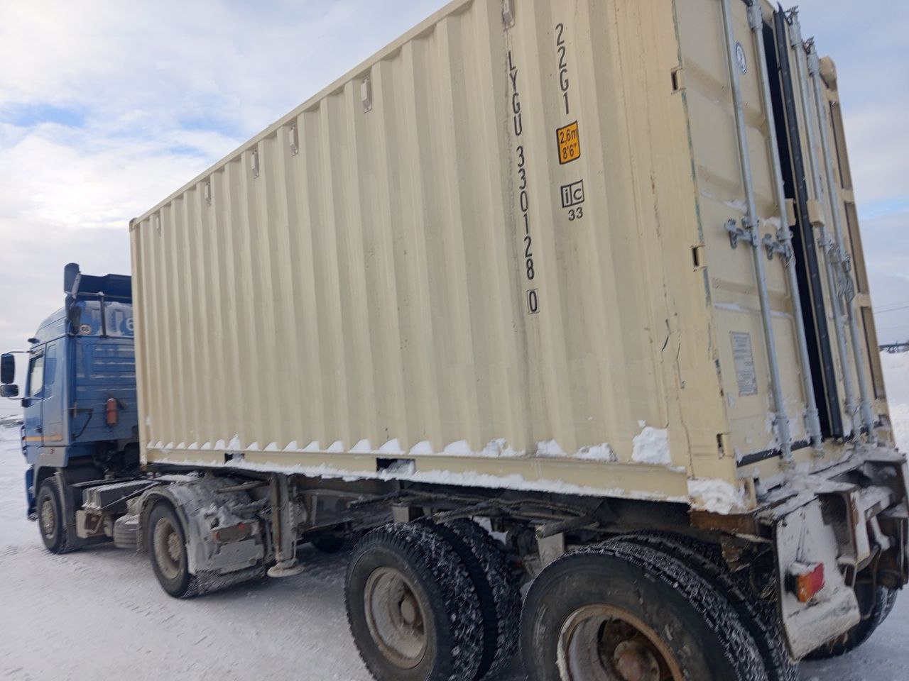 Морской контейнер LYGU3301280