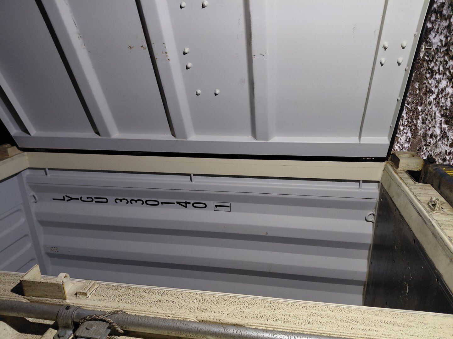 Морской контейнер LYGU3301401