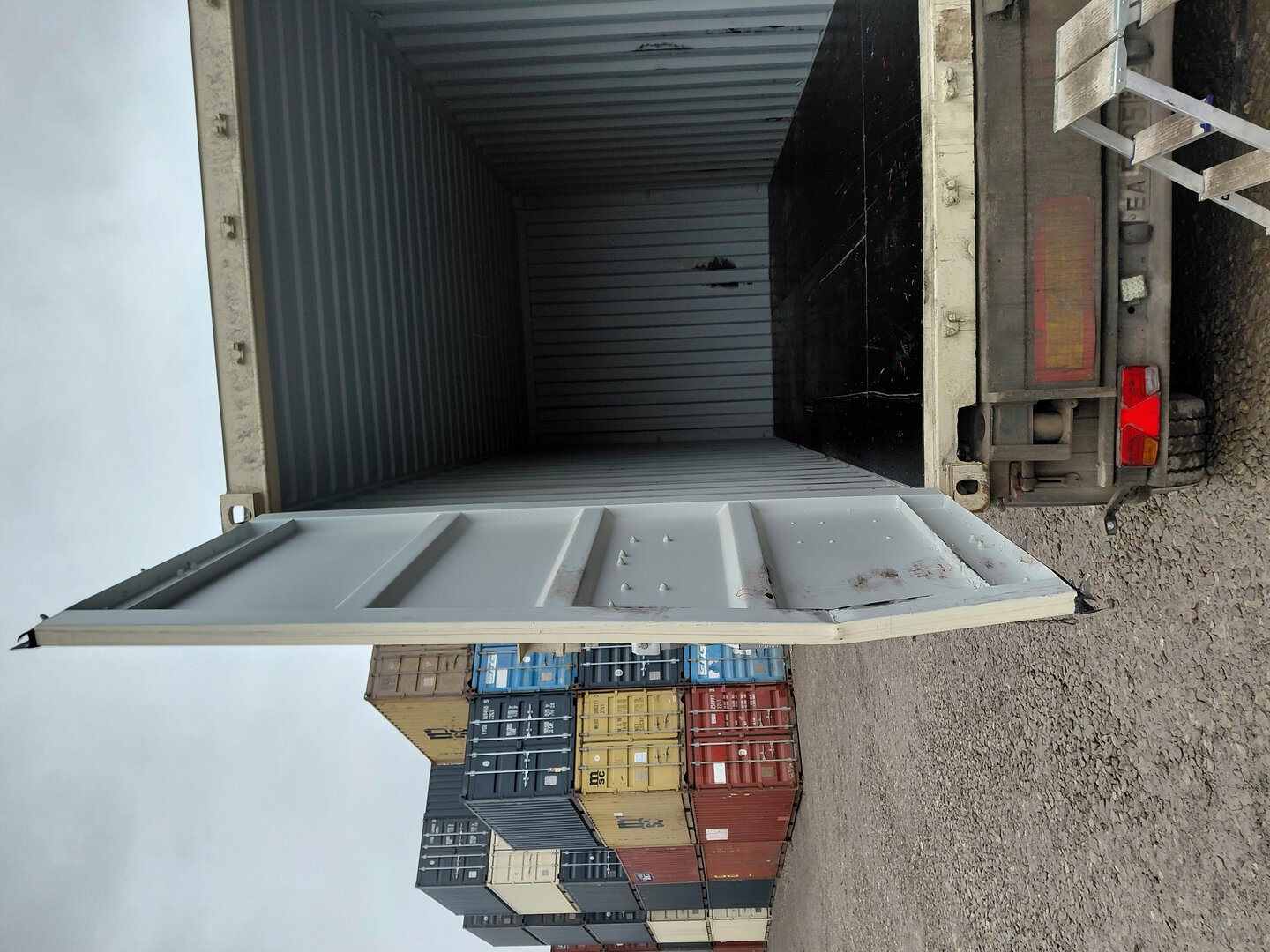 Морской контейнер LYGU3301823