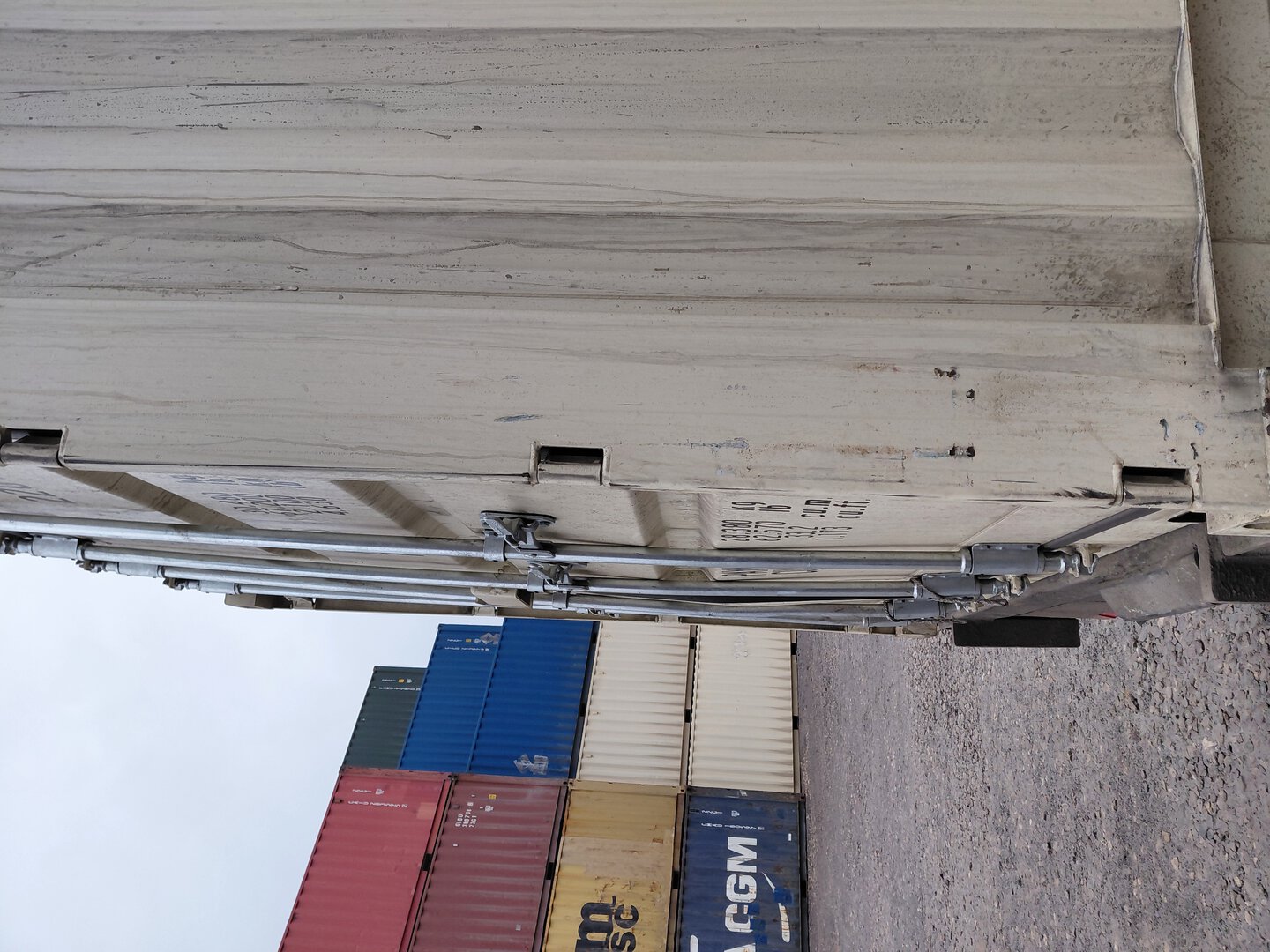 Морской контейнер LYGU3301823