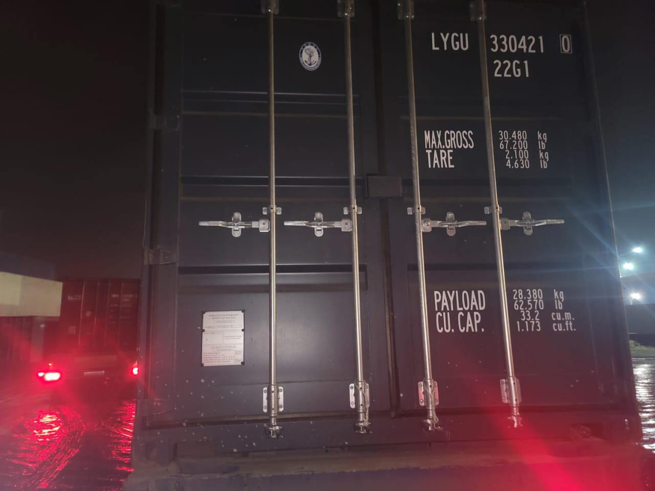 Морской контейнер LYGU3304210