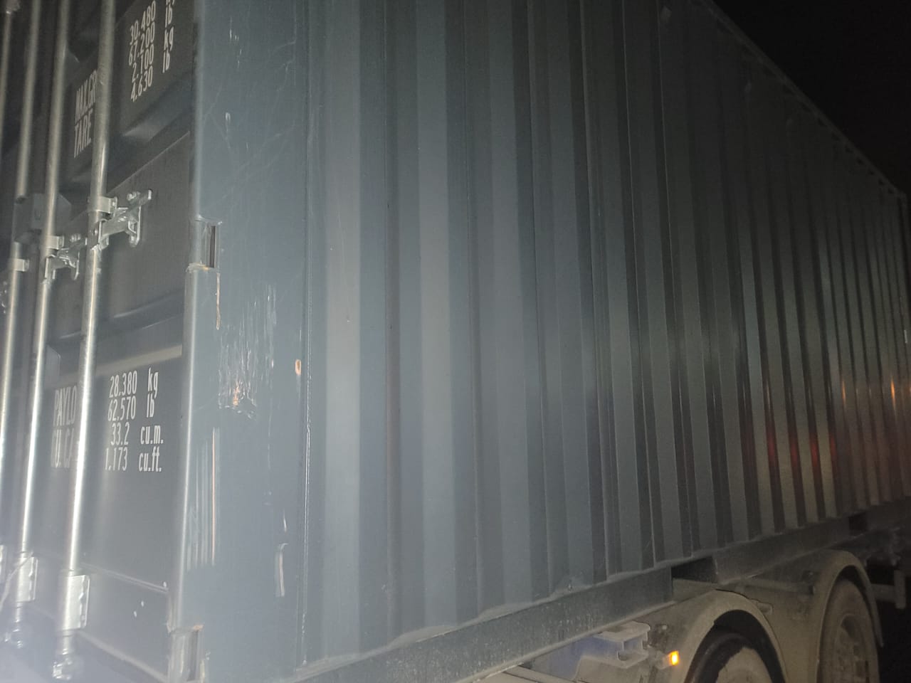 Морской контейнер LYGU3304210