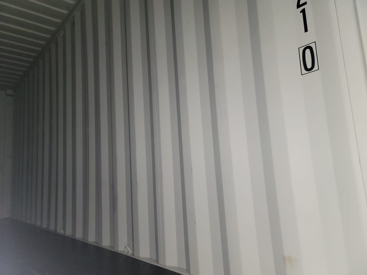 Морской контейнер LYGU3304210