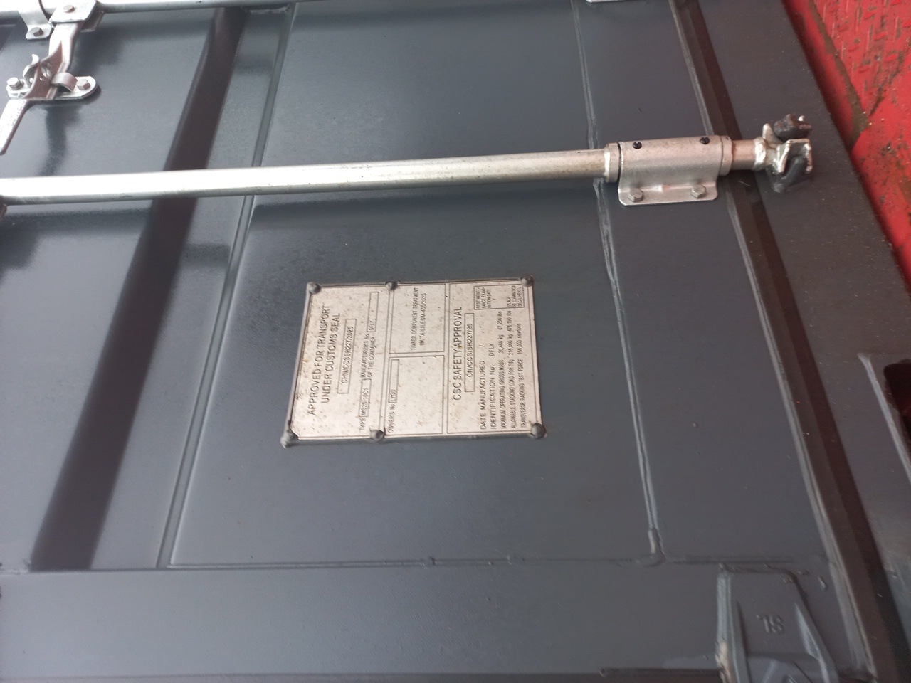 Морской контейнер LYGU3304695