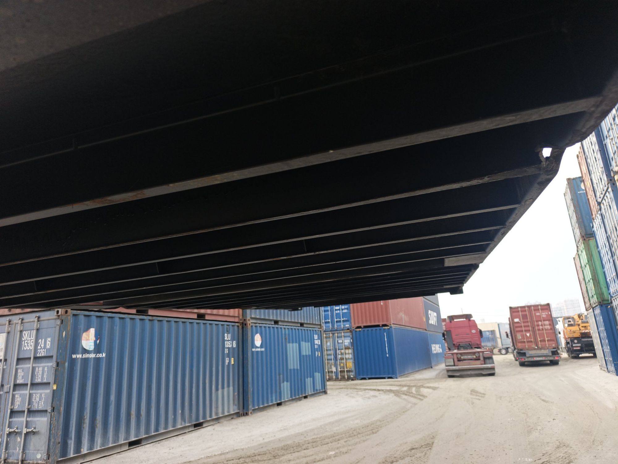 Морской контейнер LYGU3306893