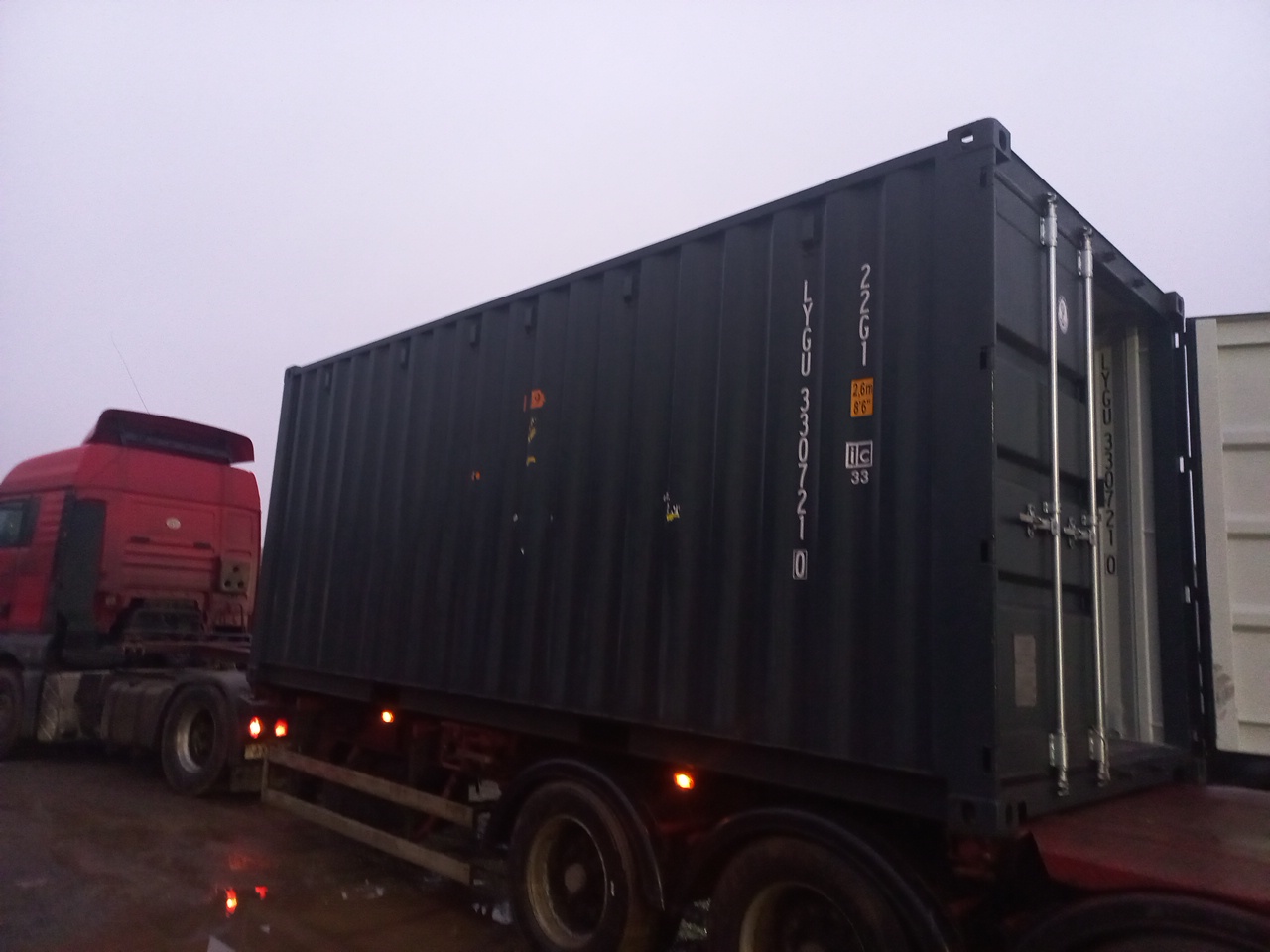 Морской контейнер LYGU3307210