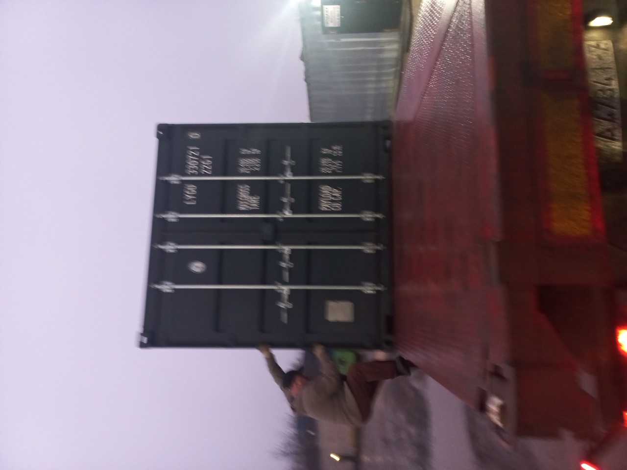 Морской контейнер LYGU3307210