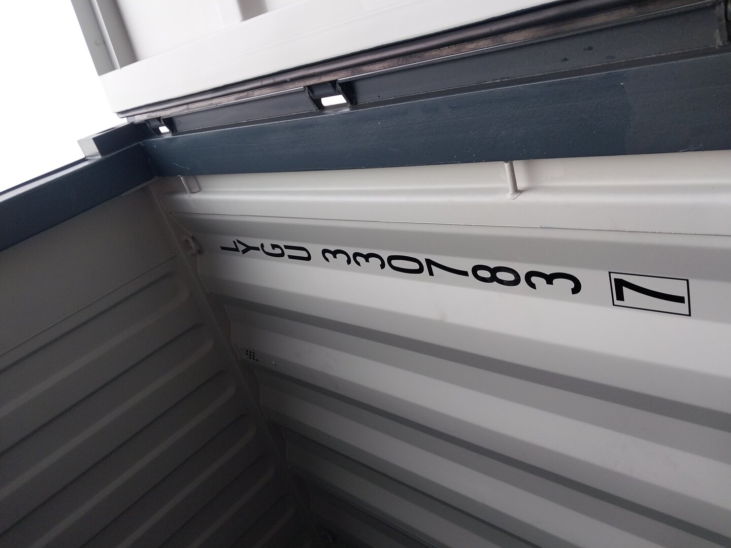 Морской контейнер LYGU3307837