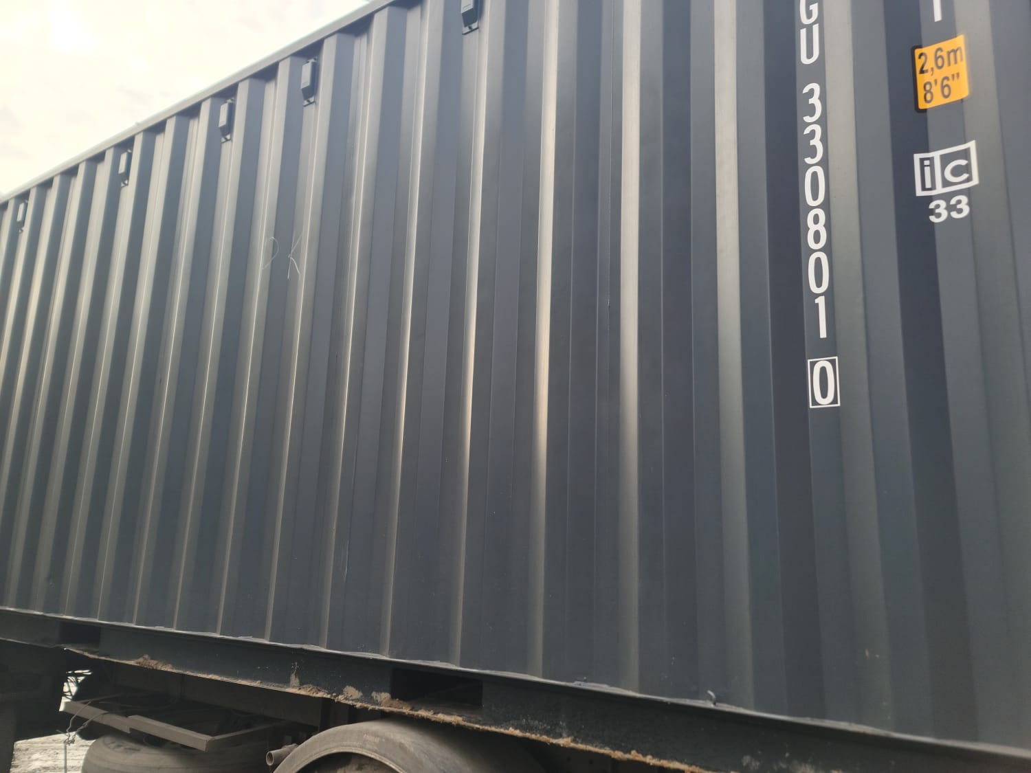 Морской контейнер LYGU3308010