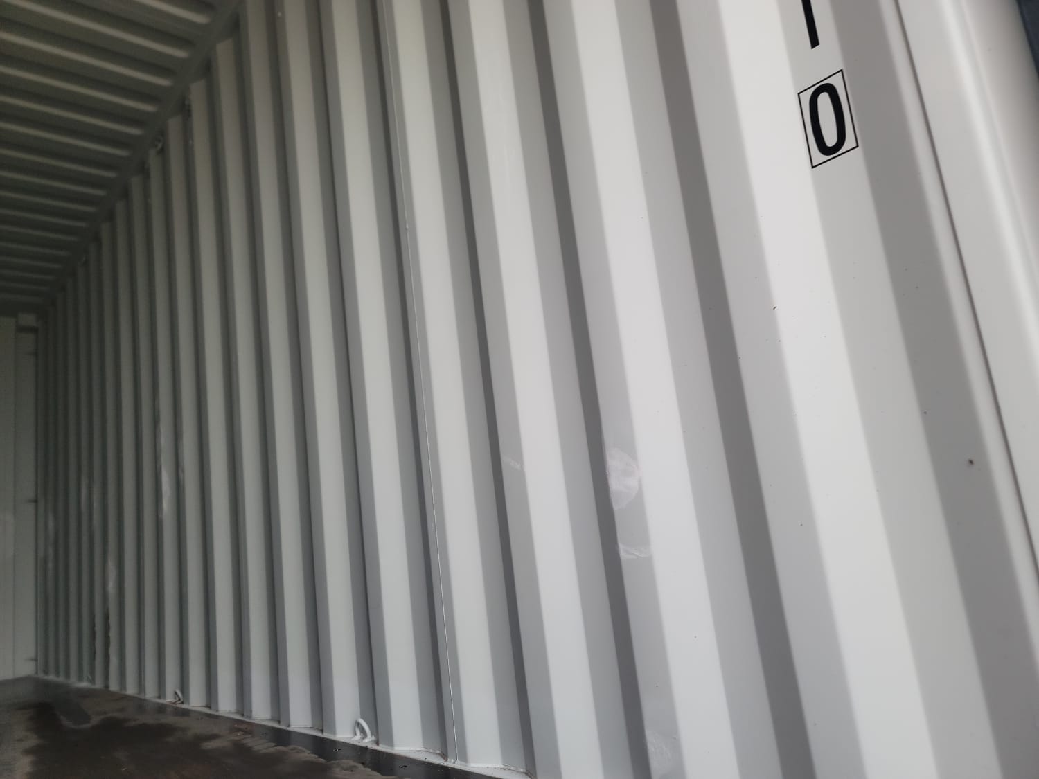 Морской контейнер LYGU3308010