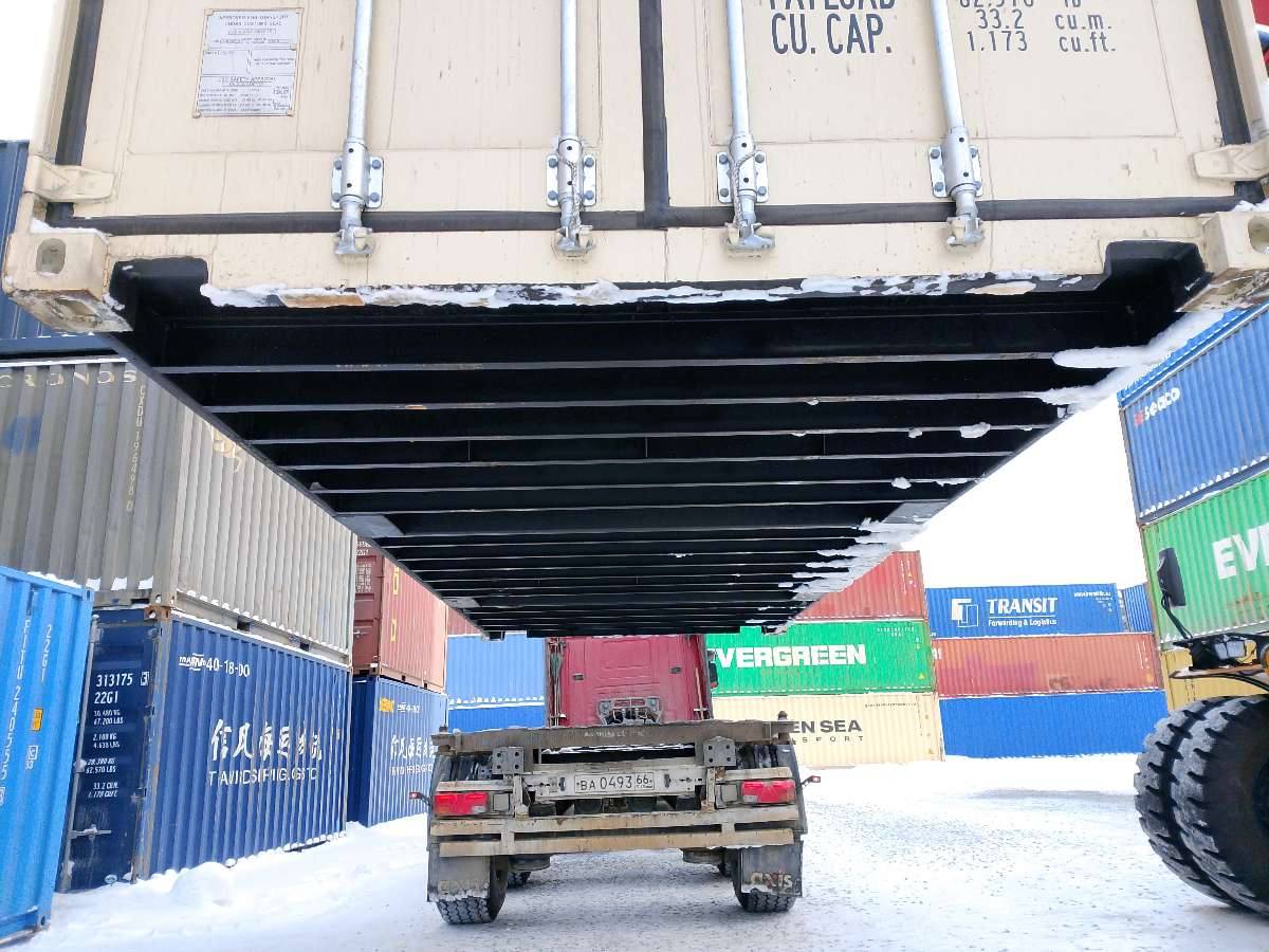 Морской контейнер LYGU3674010