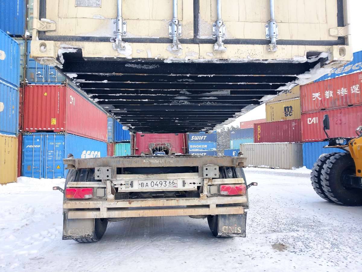 Морской контейнер LYGU3674128