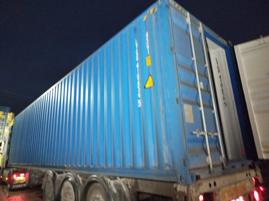 Морской контейнер LYGU4106565