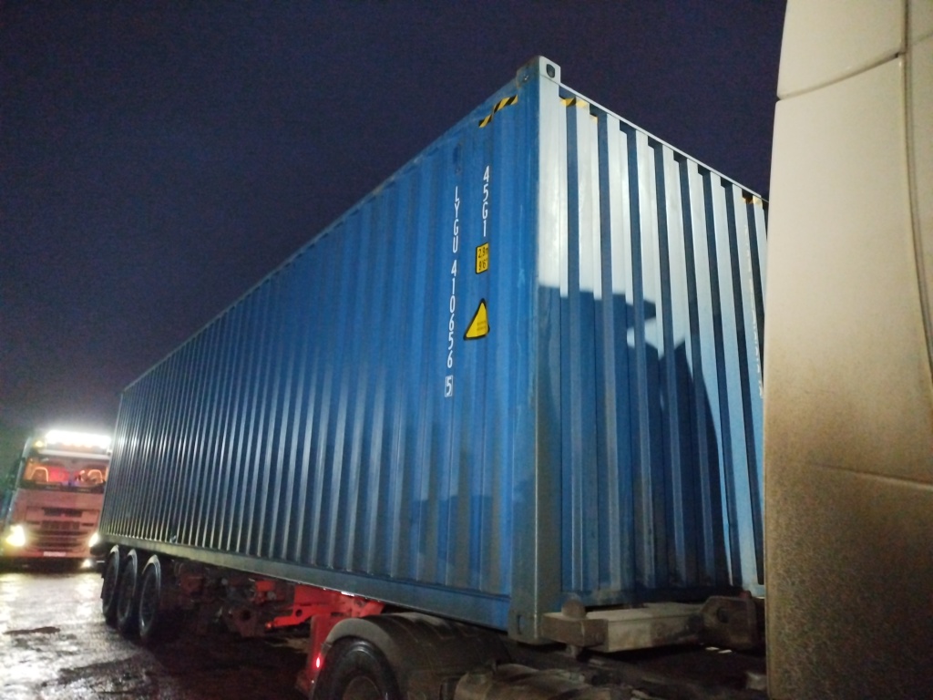 Морской контейнер LYGU4106565