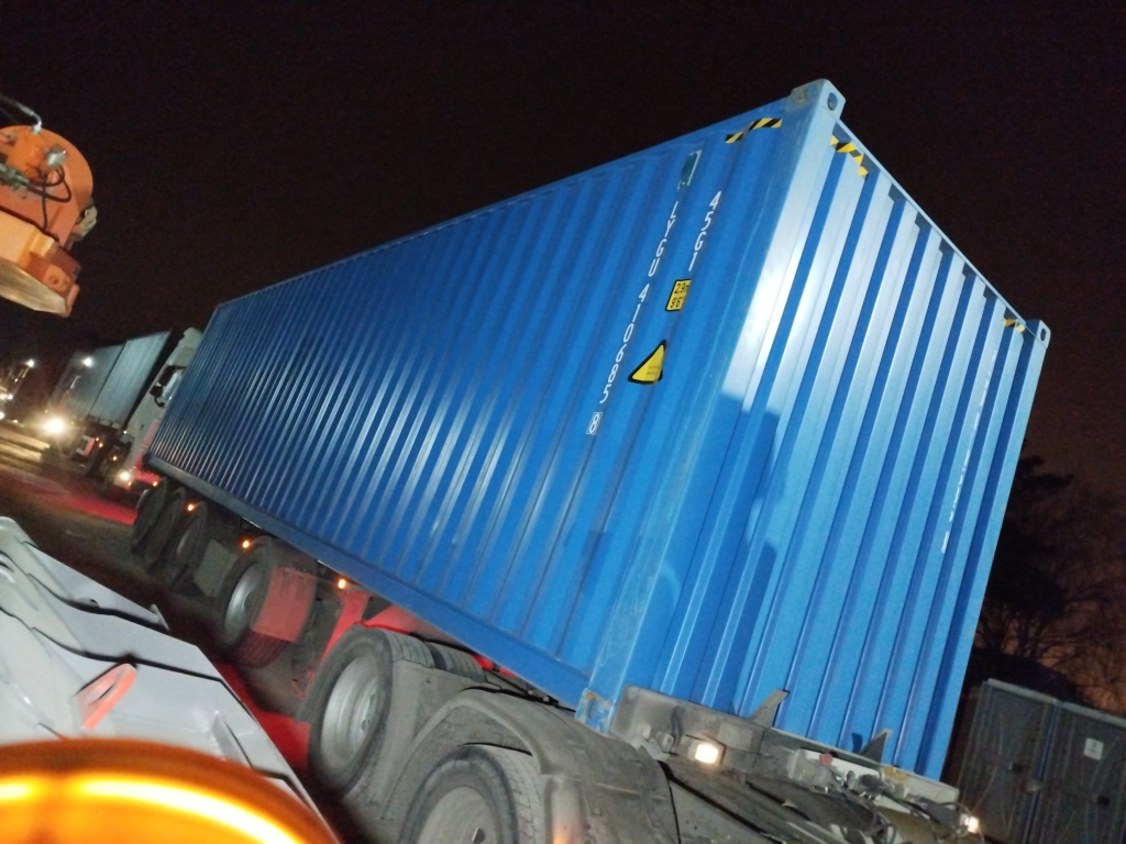 Морской контейнер LYGU4106858