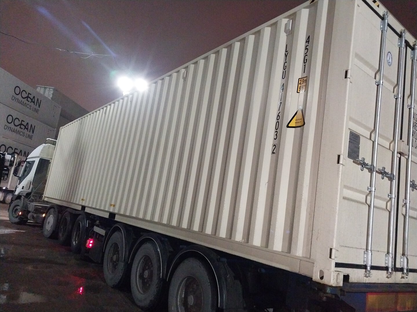 Морской контейнер LYGU4176032