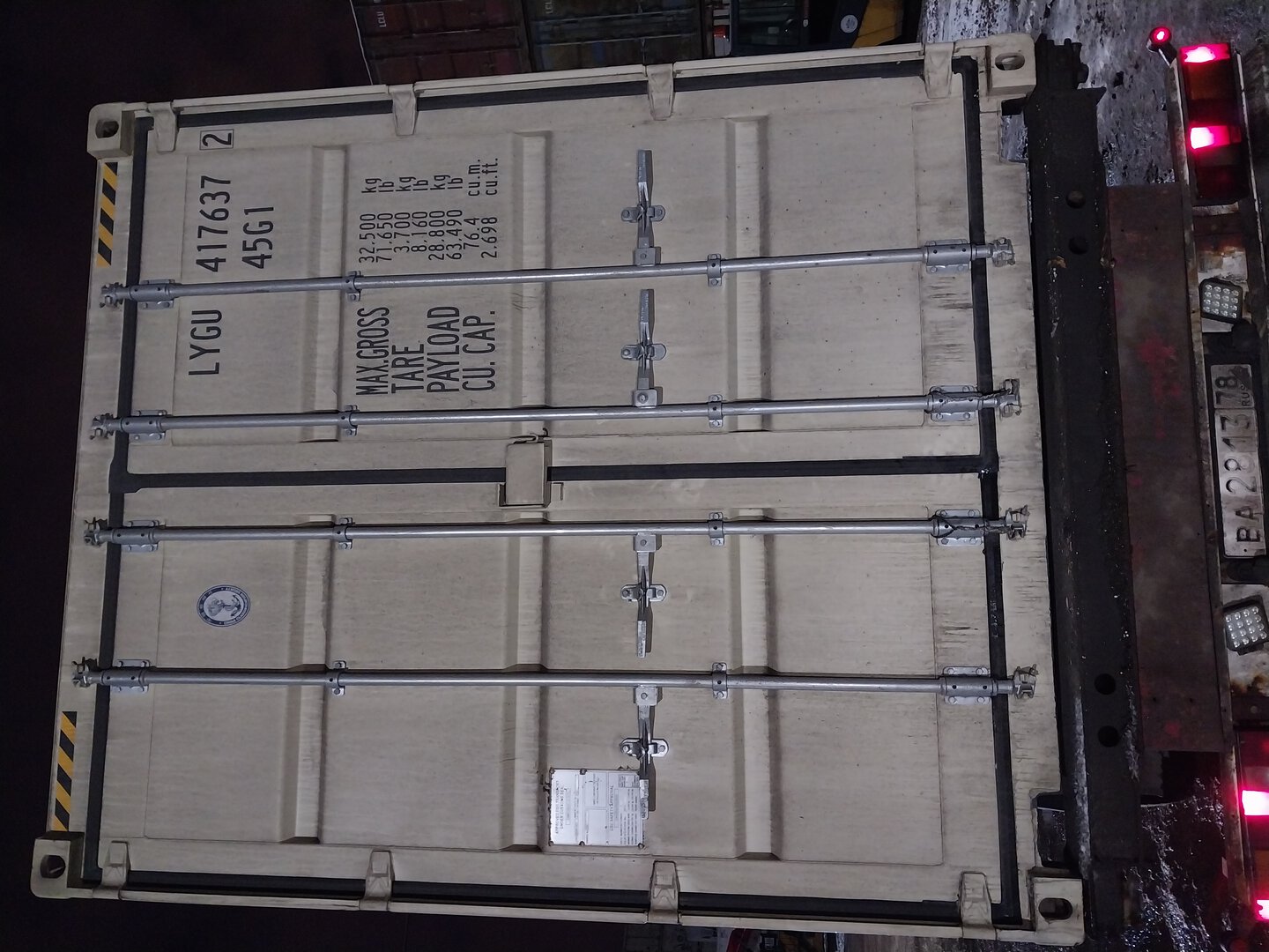 Морской контейнер LYGU4176372