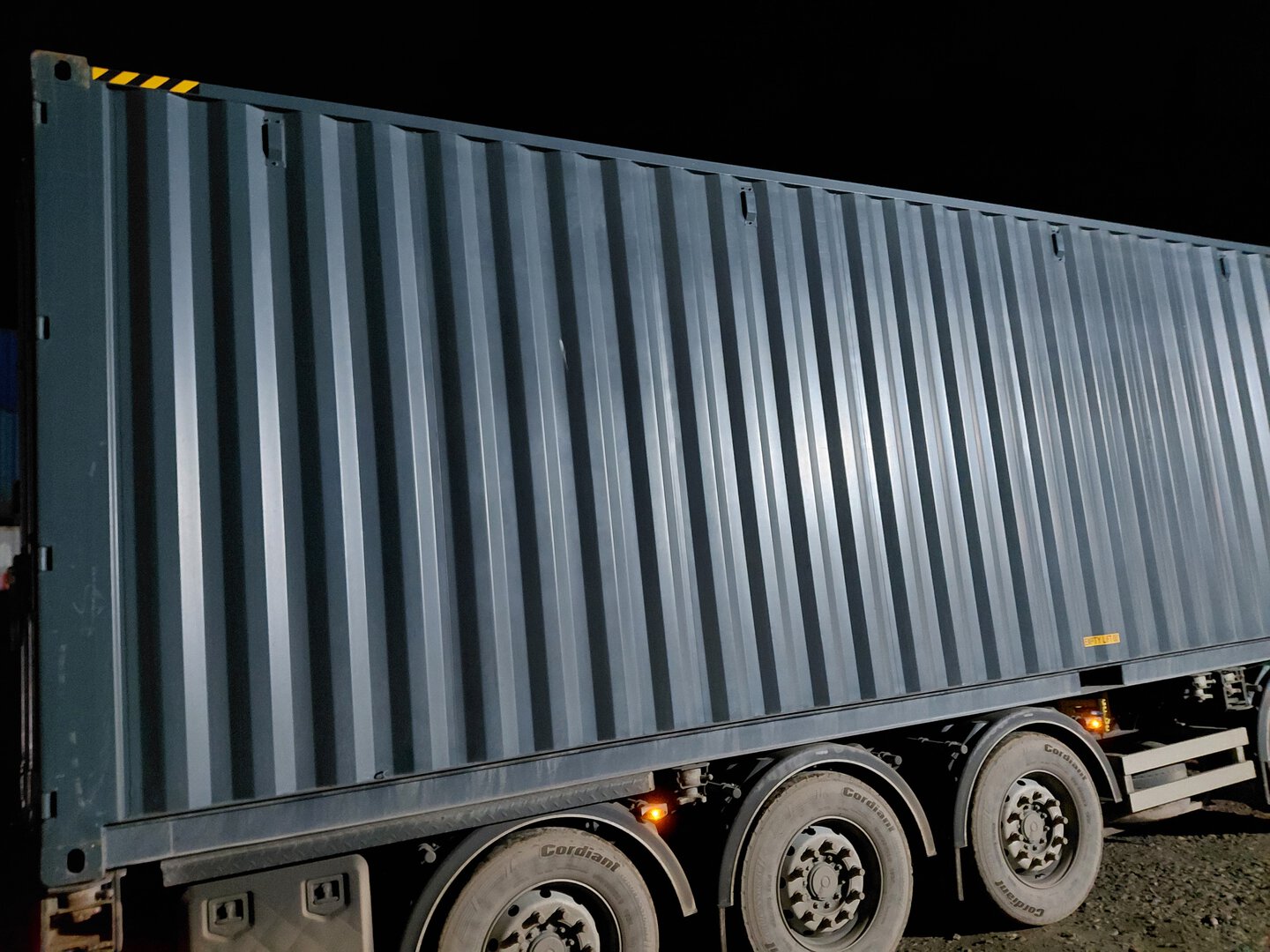 Морской контейнер LYGU4180135