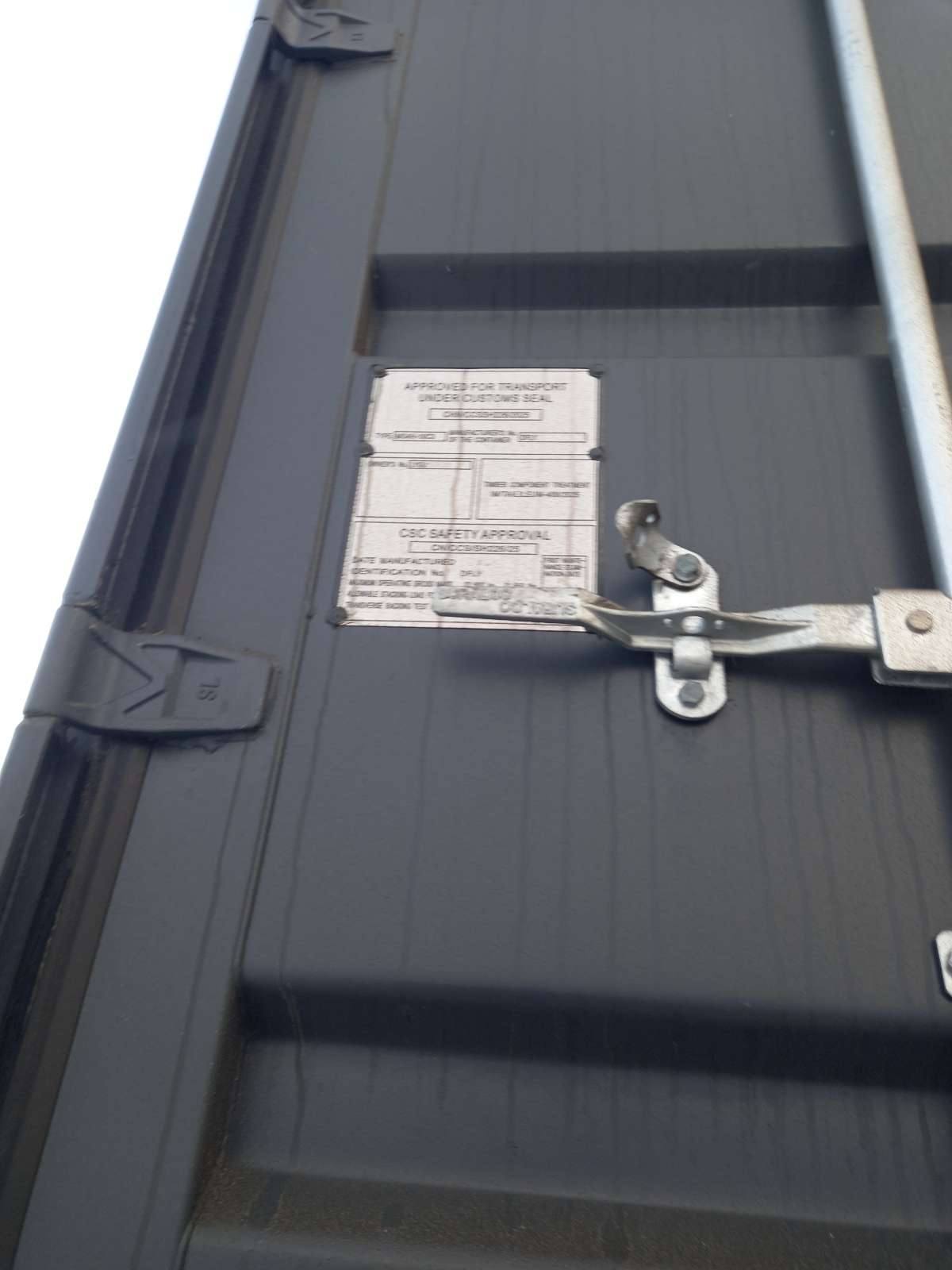 Морской контейнер LYGU4180182