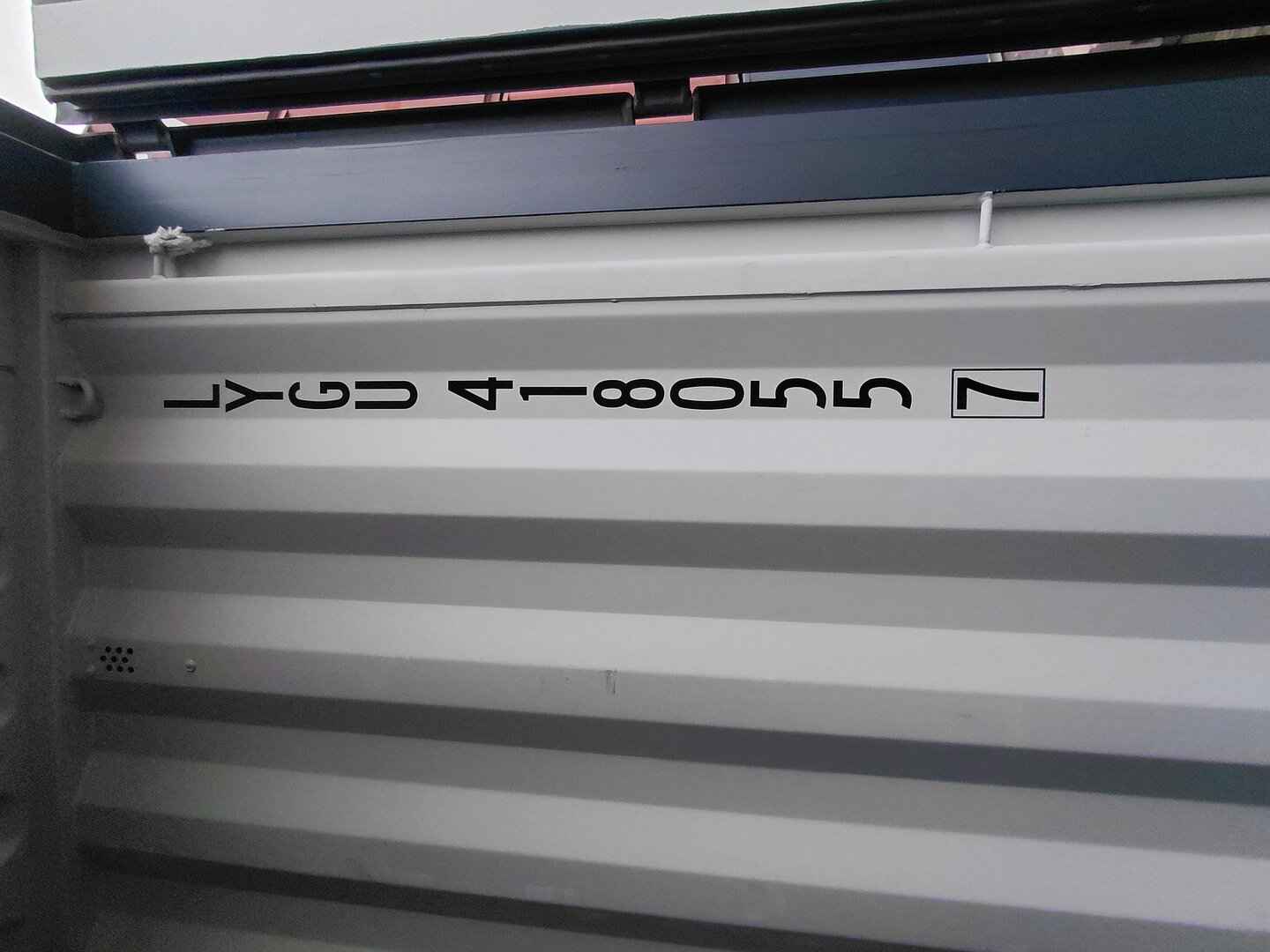 Морской контейнер LYGU4180557