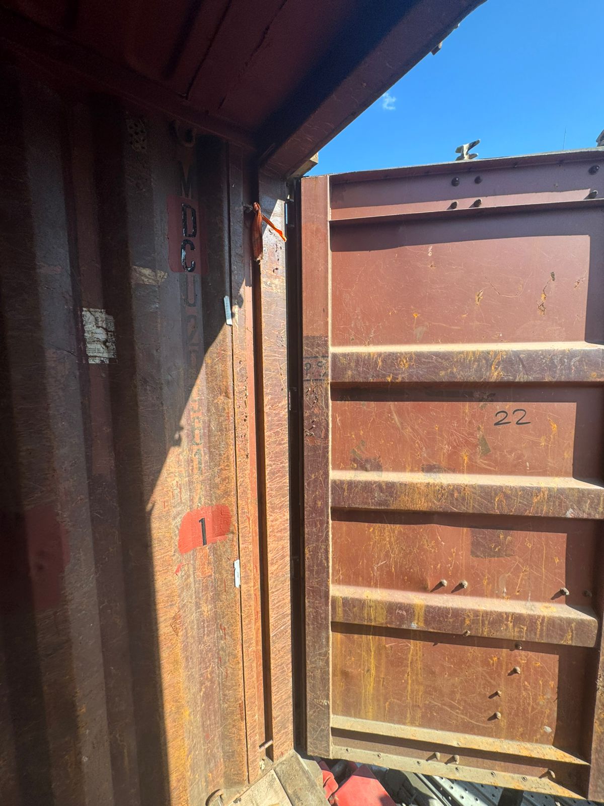 Морской контейнер MDCU2996171