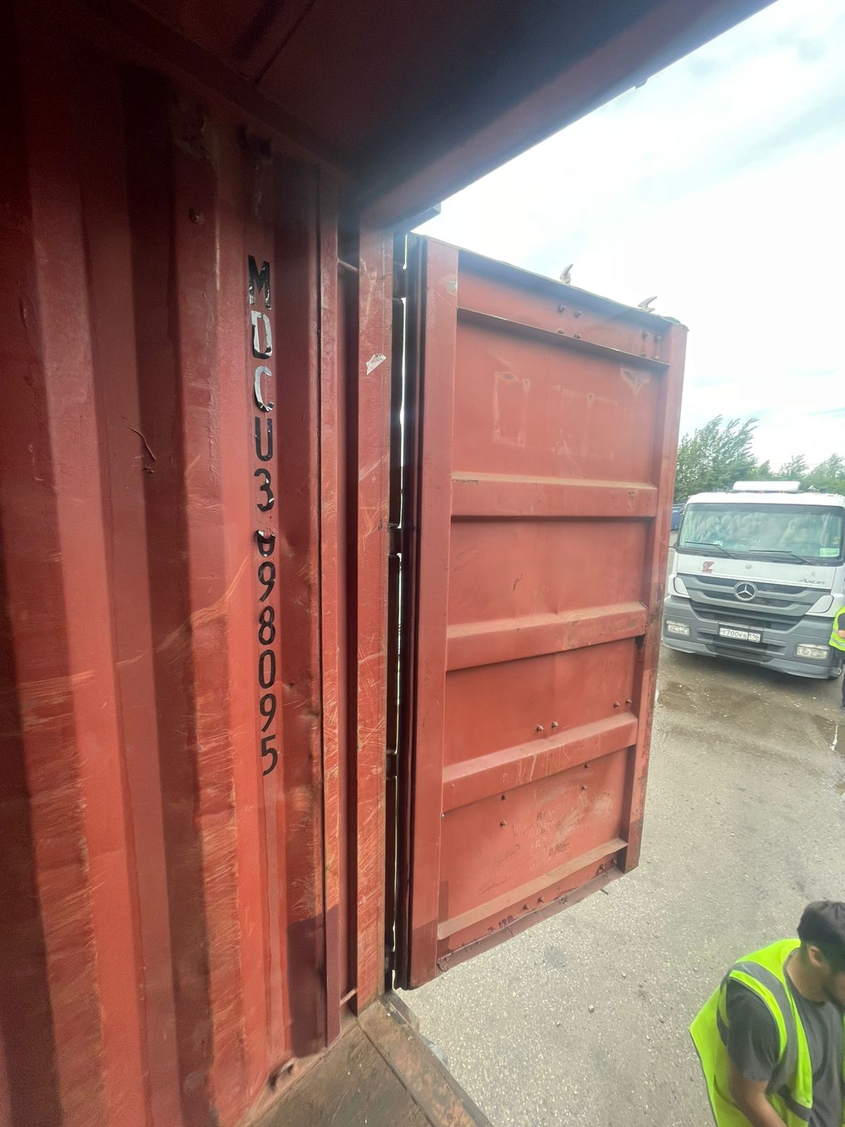 Морской контейнер MDCU3098095