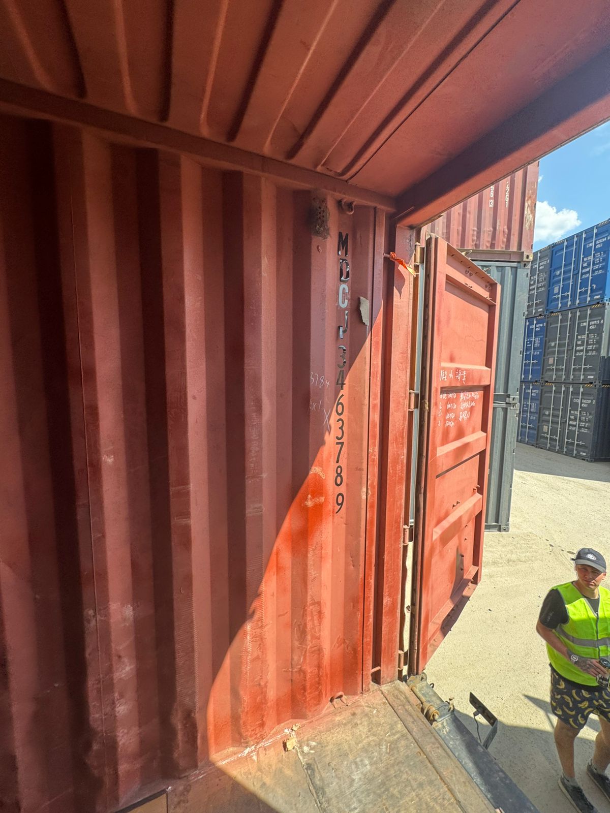 Морской контейнер MDCU3463789