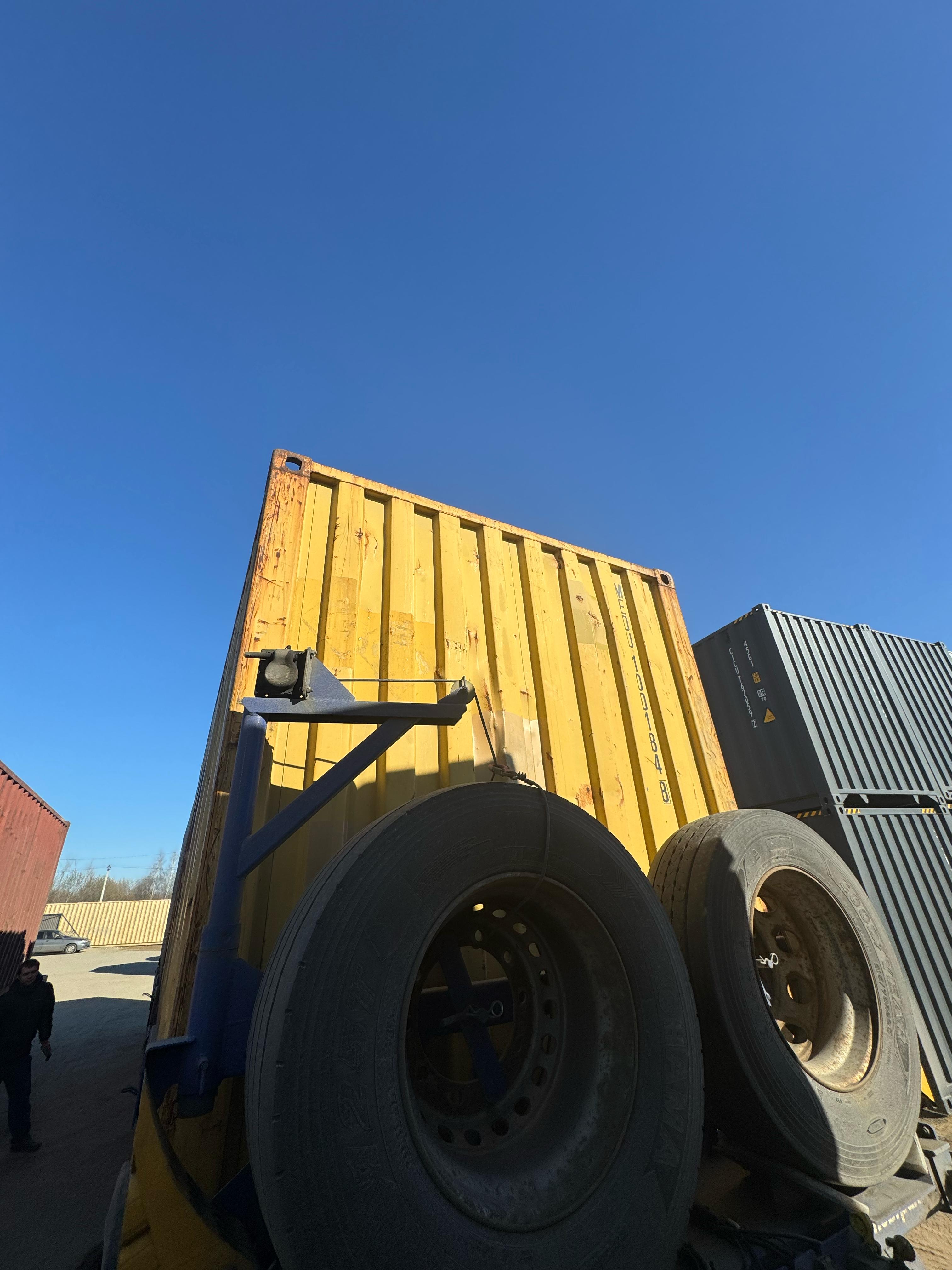 Морской контейнер MEDU1001848