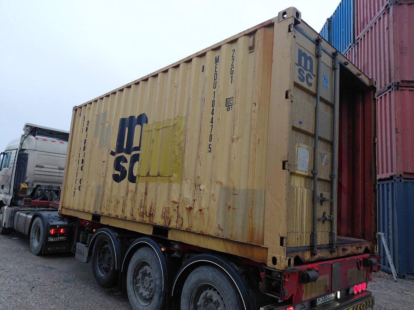 Морской контейнер MEDU1044705