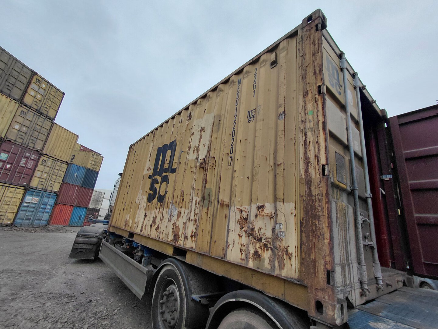 Морской контейнер MEDU1320207