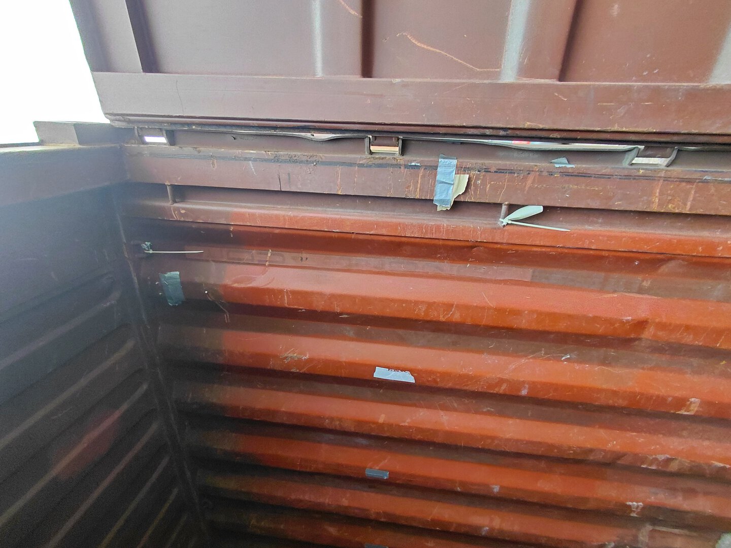 Морской контейнер MEDU1320207