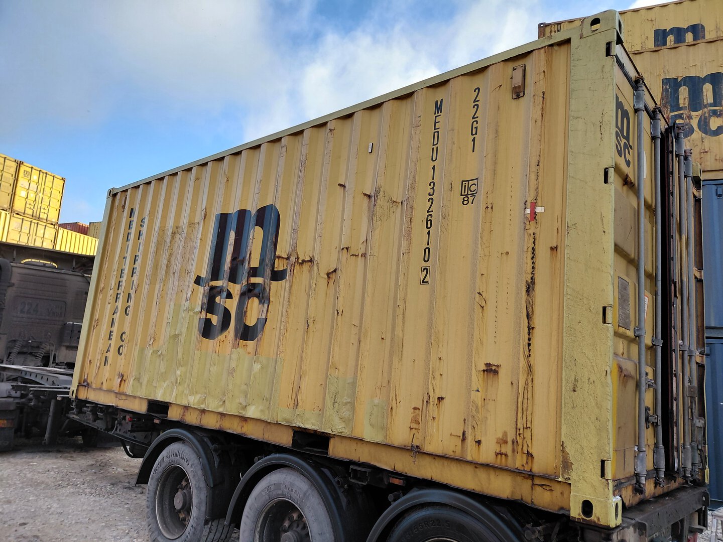 Морской контейнер MEDU1326102