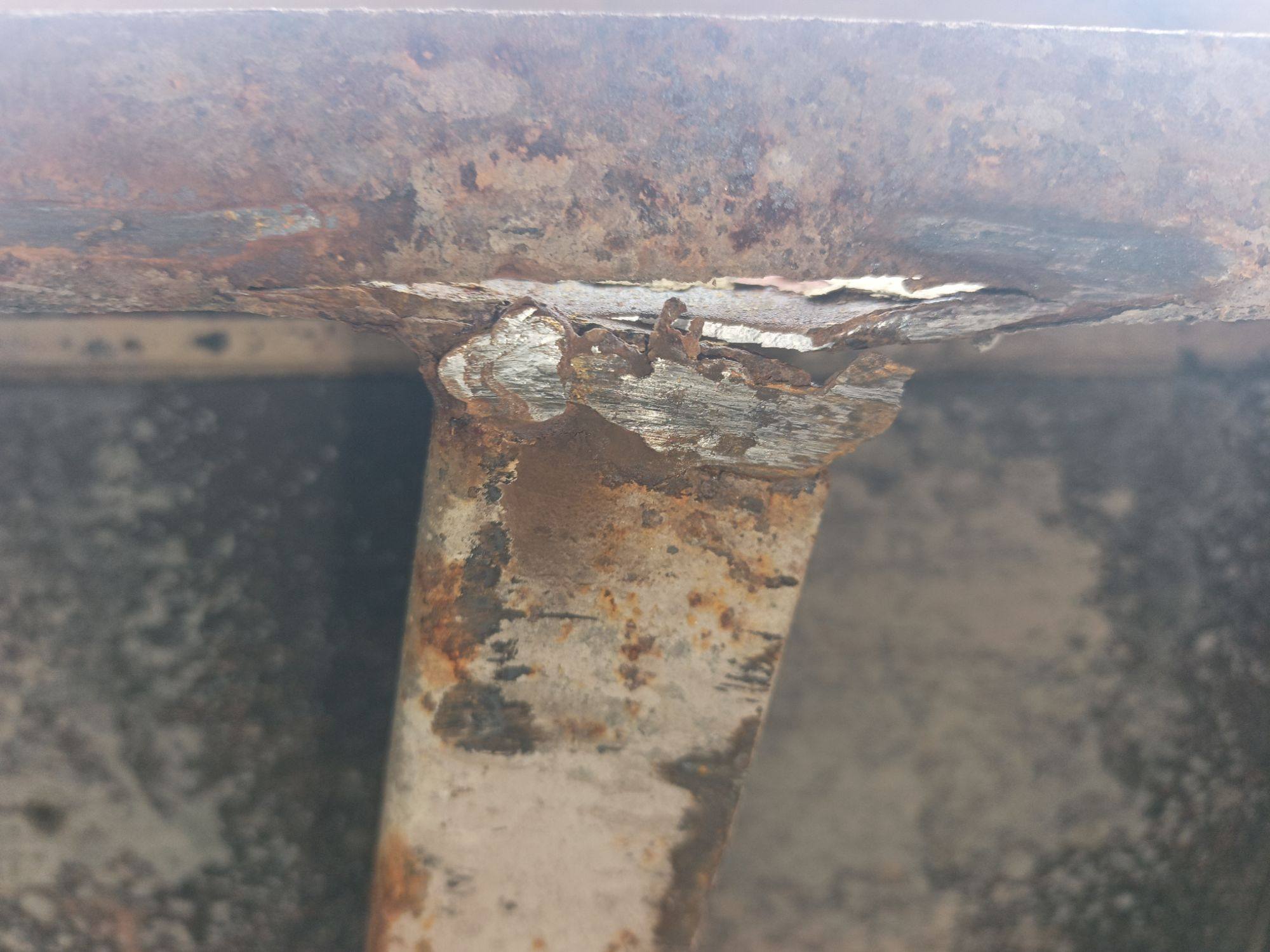 Морской контейнер MEDU1558216