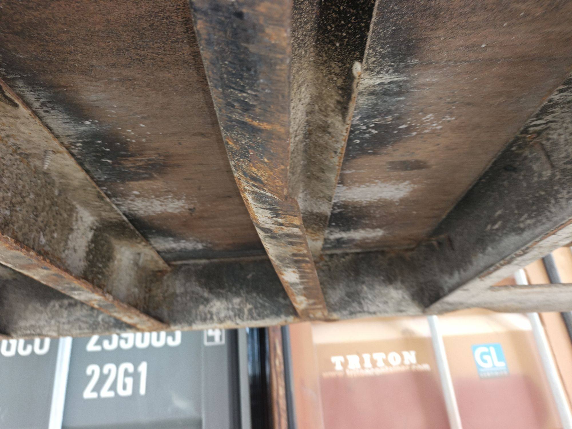 Морской контейнер MEDU1558216