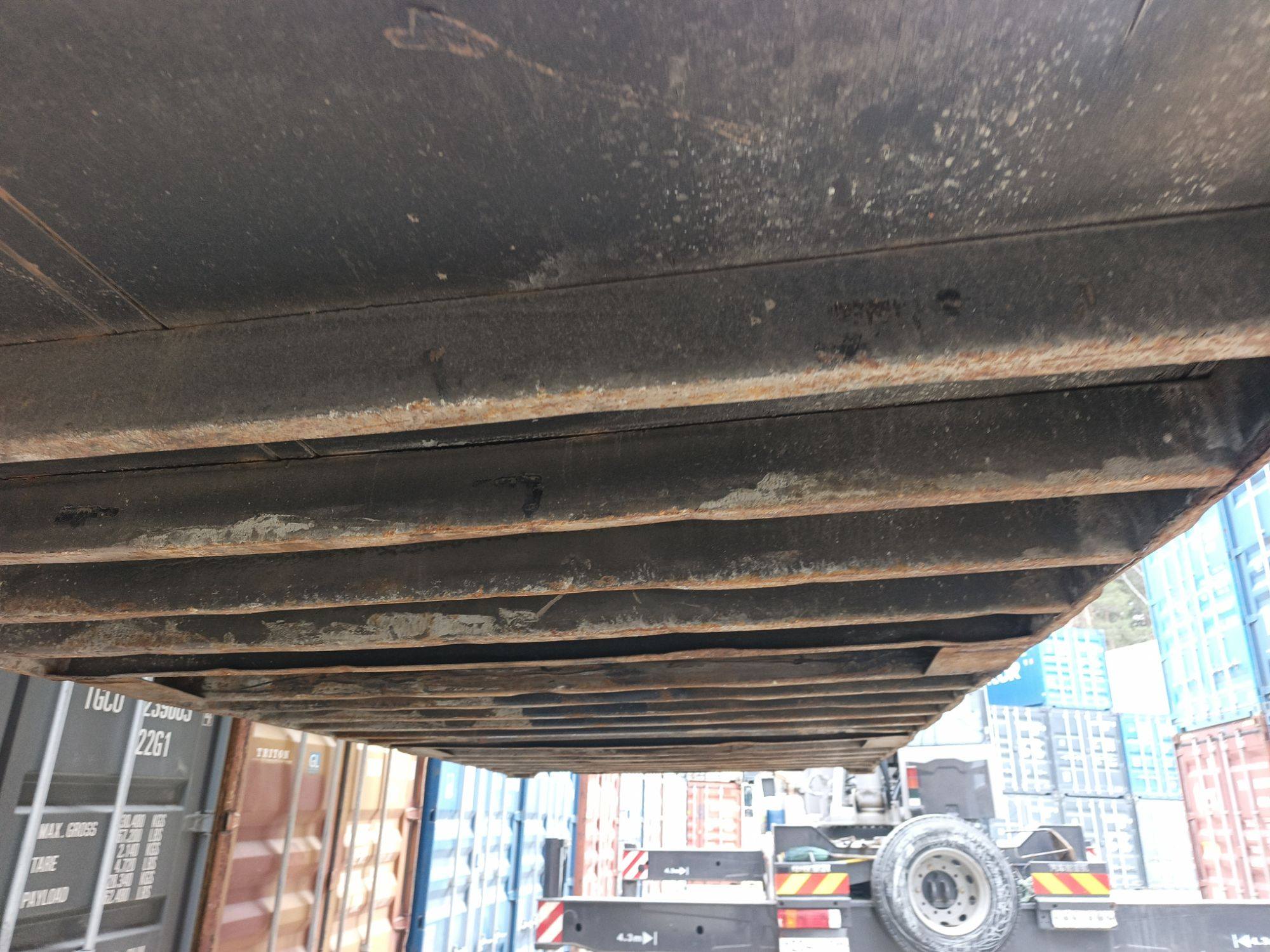 Морской контейнер MEDU1558216