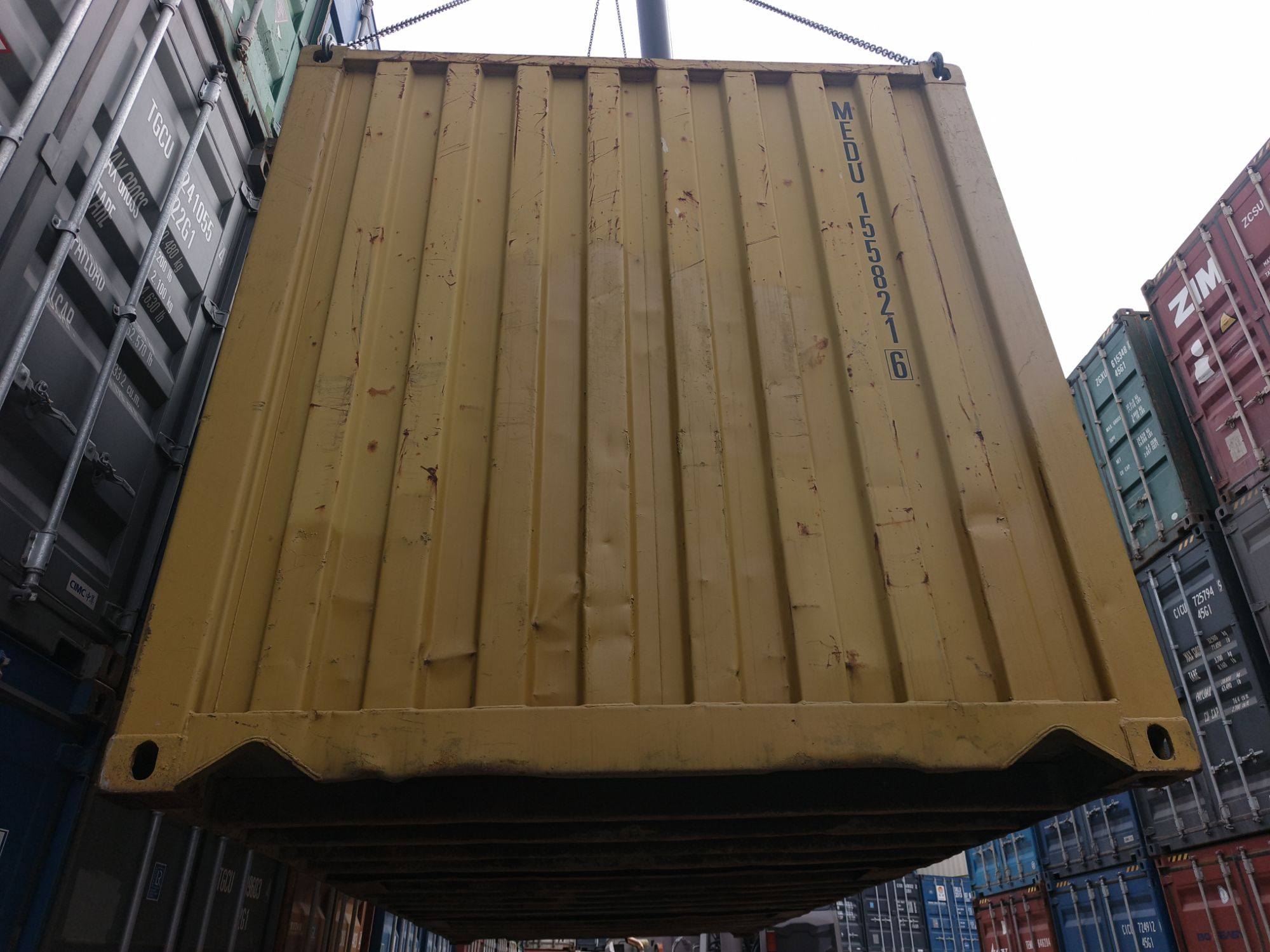 Морской контейнер MEDU1558216