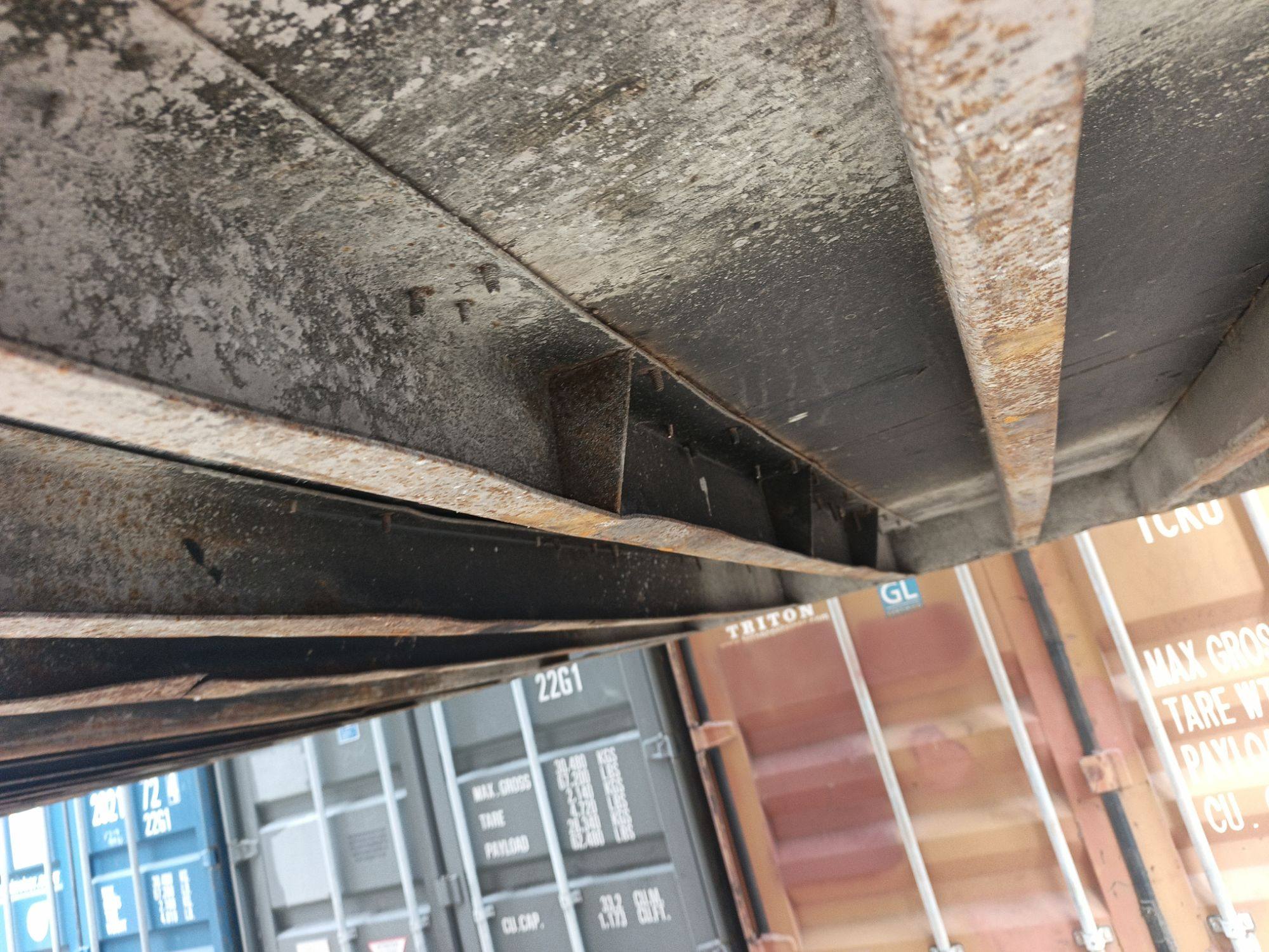 Морской контейнер MEDU1558216