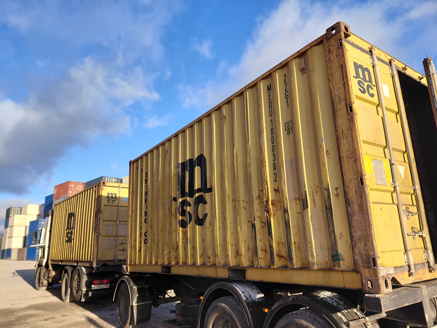 Морской контейнер MEDU1800382