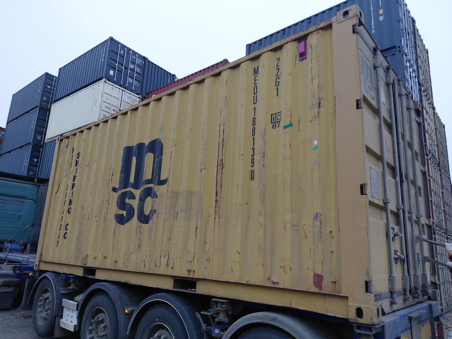 Морской контейнер MEDU1881390