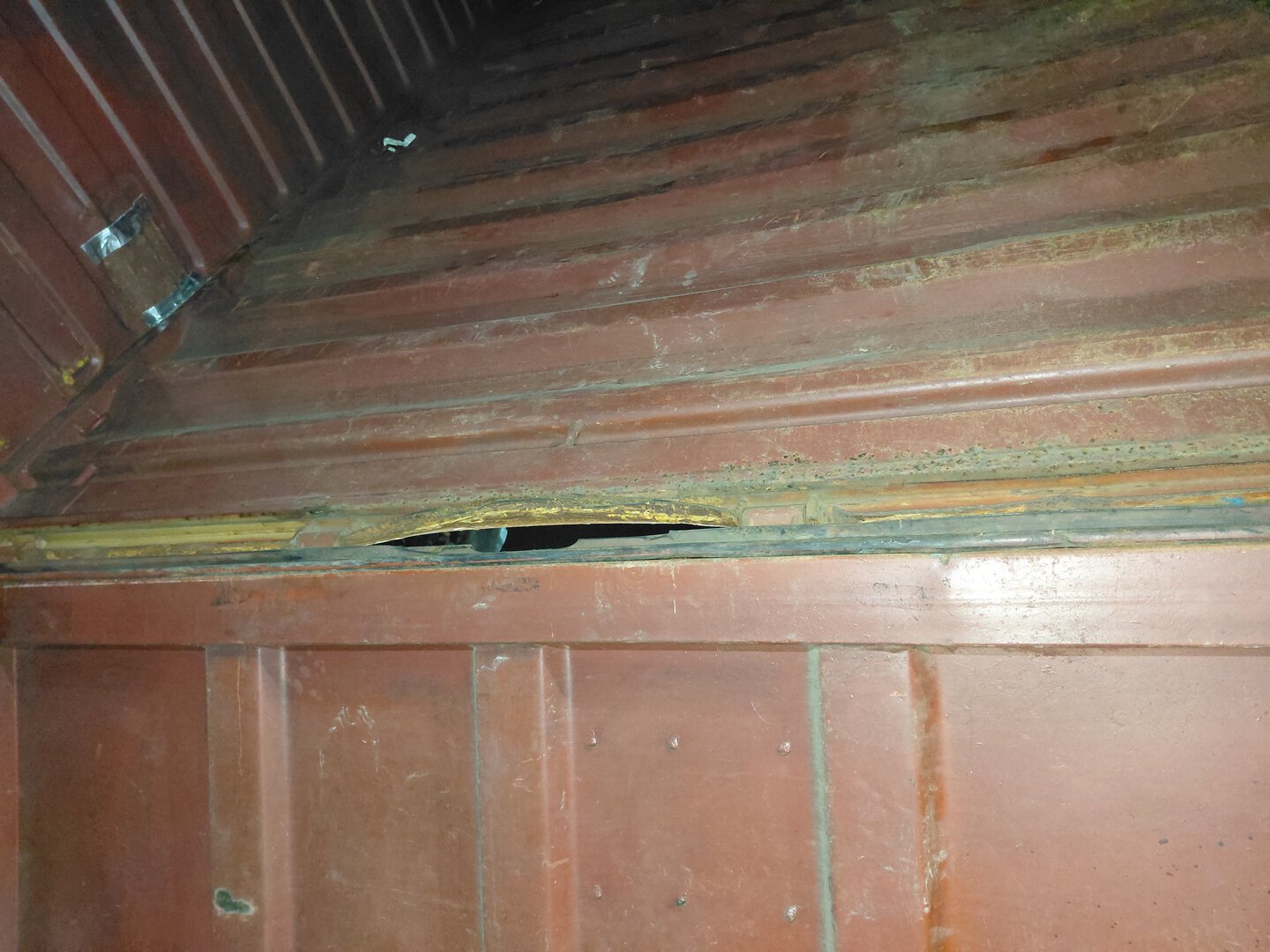 Морской контейнер MEDU2112023