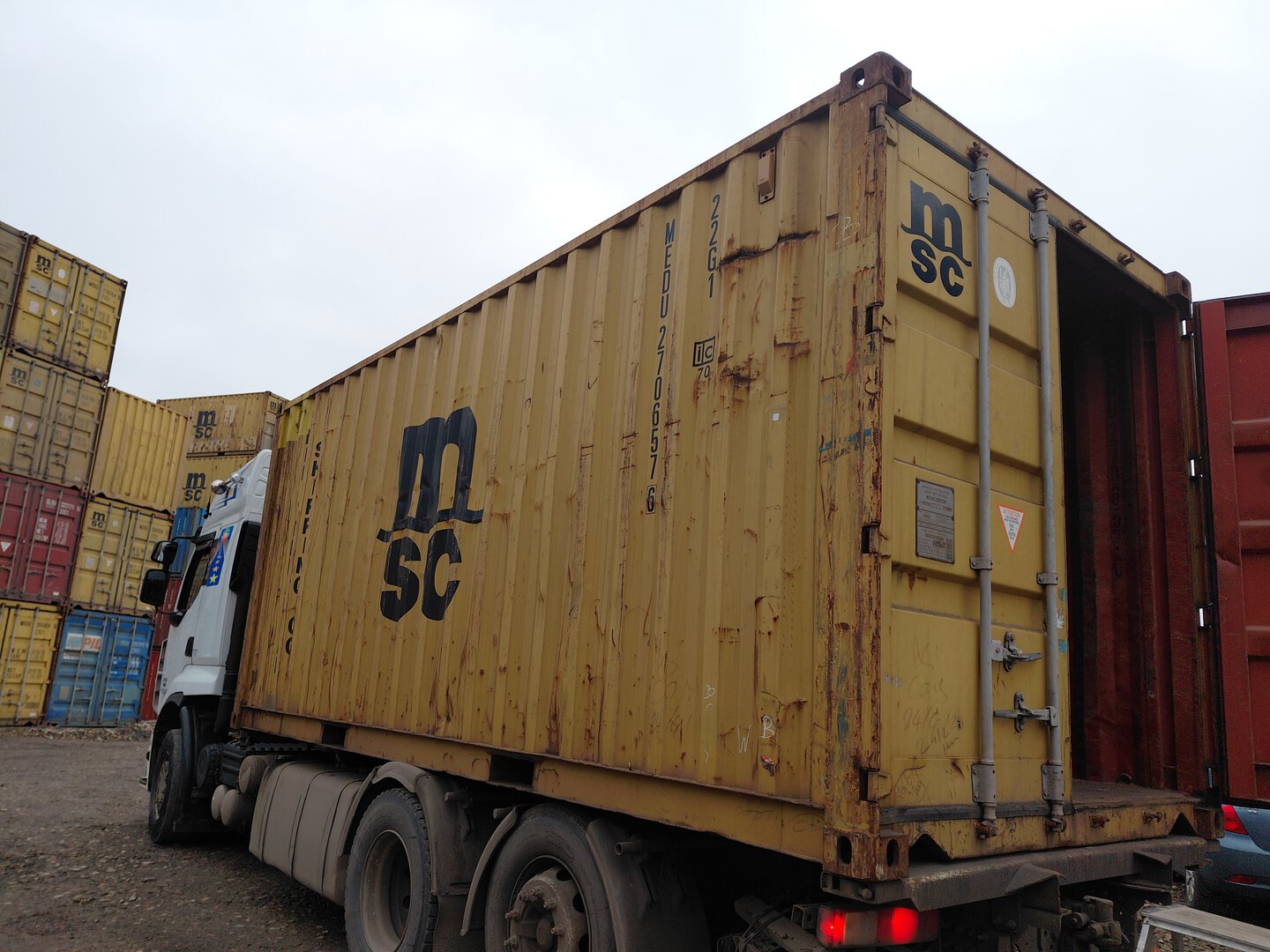 Морской контейнер MEDU2706576