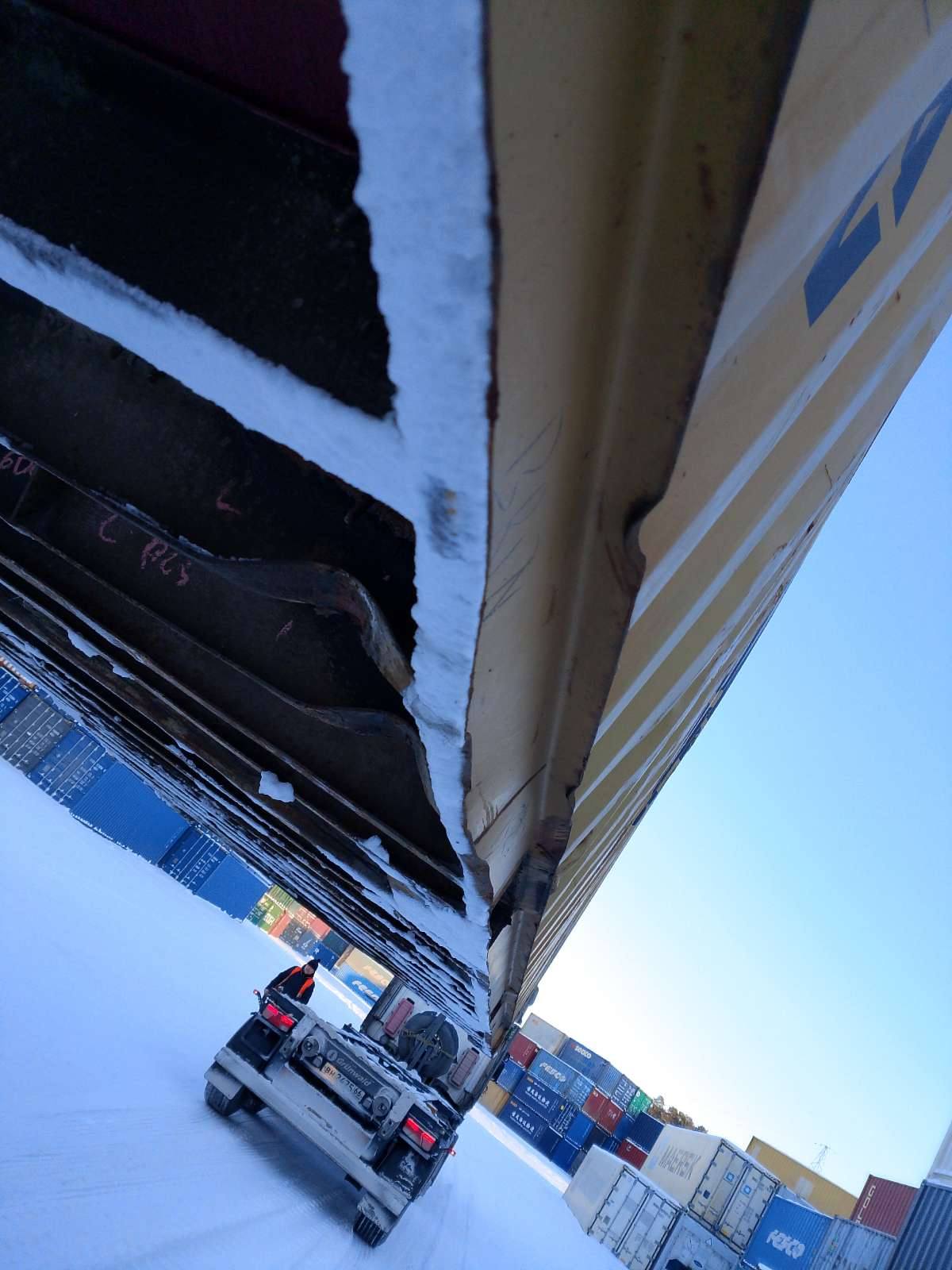 Морской контейнер MEDU2896413